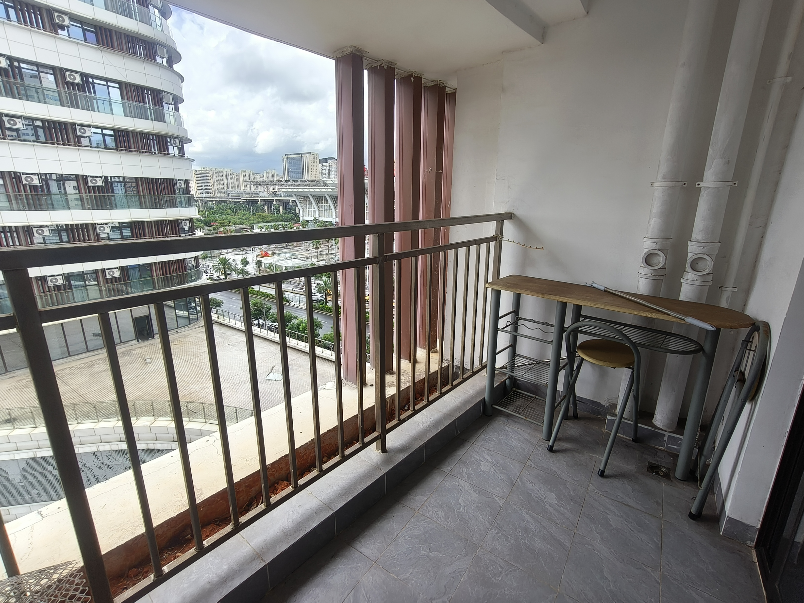 东站国际  1室1厅1卫    2300.0元/月室内图