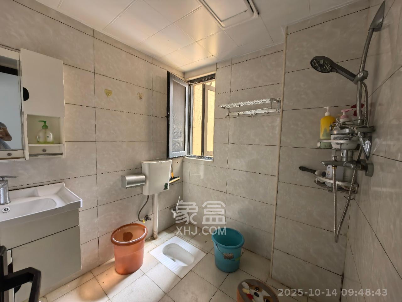 福晟钱隆国际(晟冉景苑) 3室2厅2卫 2500.0元/月 福晟钱隆国际(晟冉景苑) 3室2厅2卫 2500.0元/月室内图