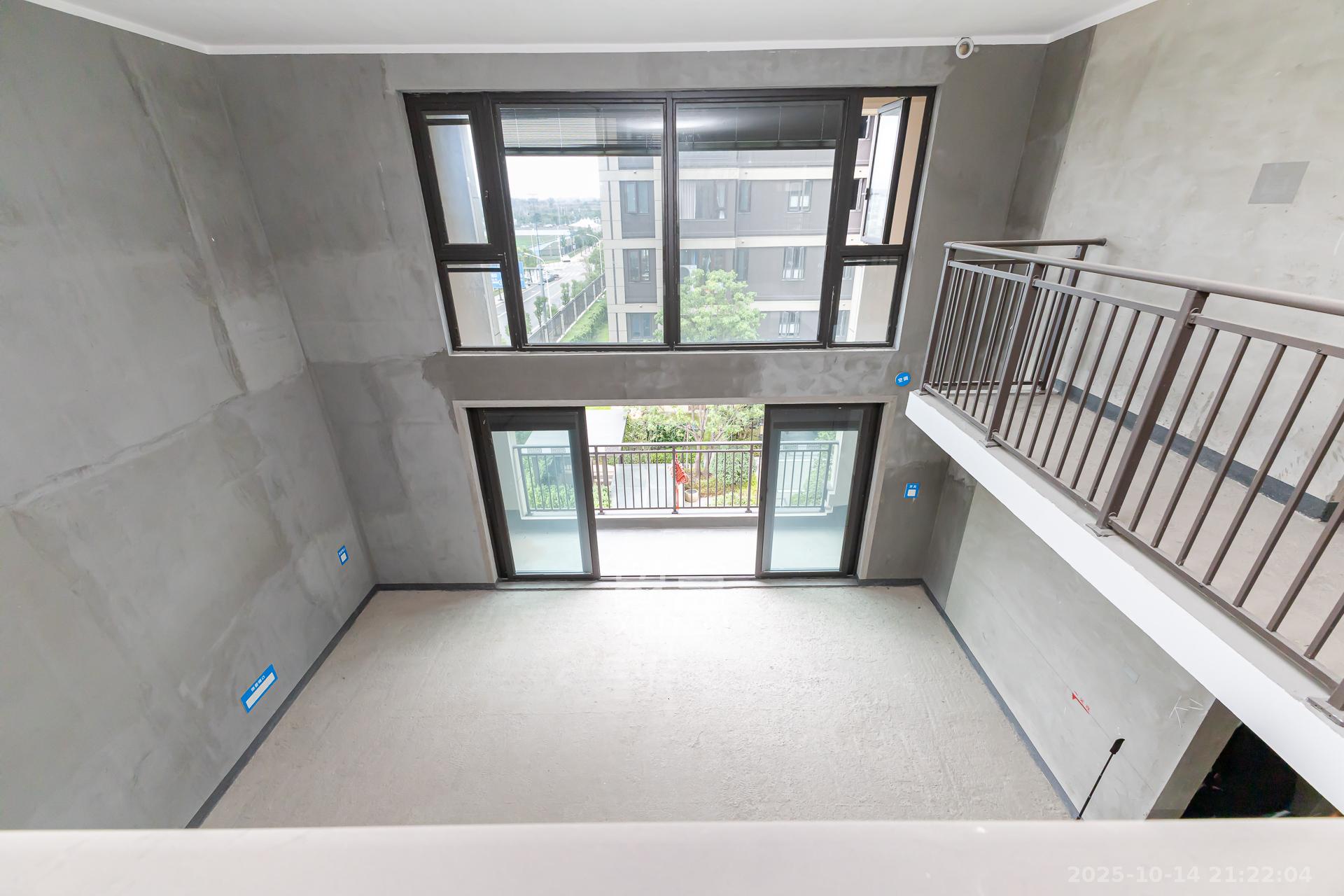 时代建发和著  1室0厅0卫    450.0万 时代建发和著  1室0厅0卫    450.0万客厅