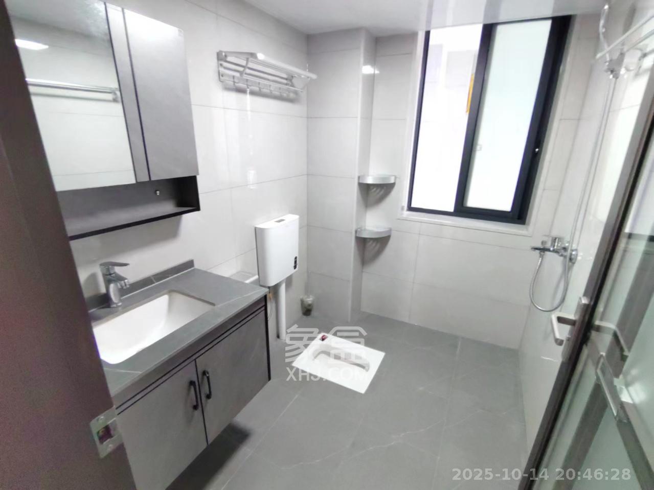 坪山家园  2室1厅1卫    1900.0元/月 坪山家园  2室1厅1卫    1900.0元/月室内图