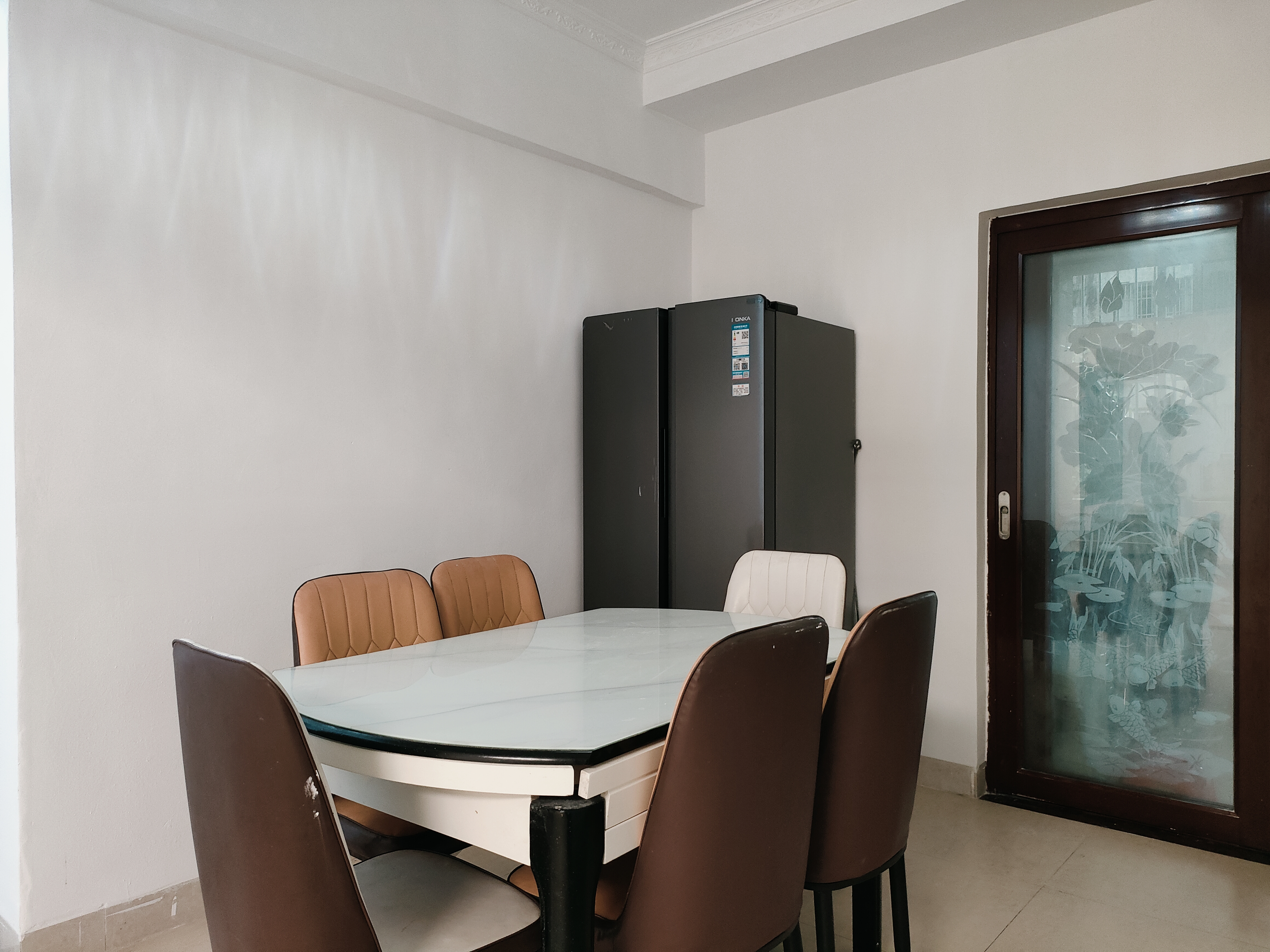 国联大厦  1室0厅0卫    2500.0元/月室内图