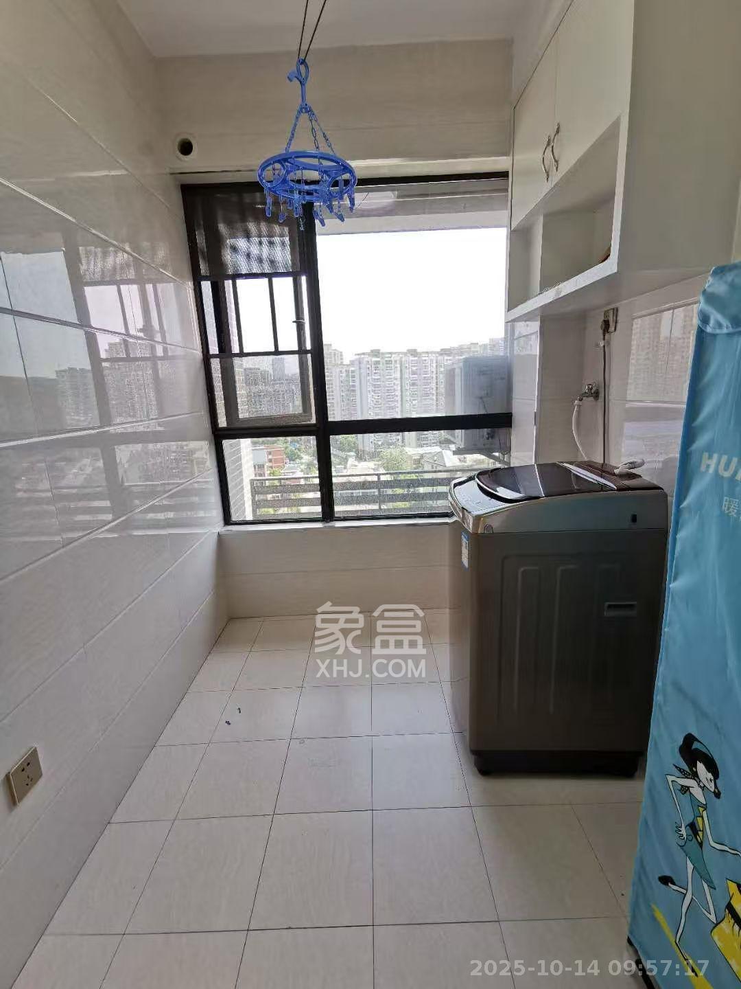 和庄  3室2厅1卫    2500.0元/月室内图