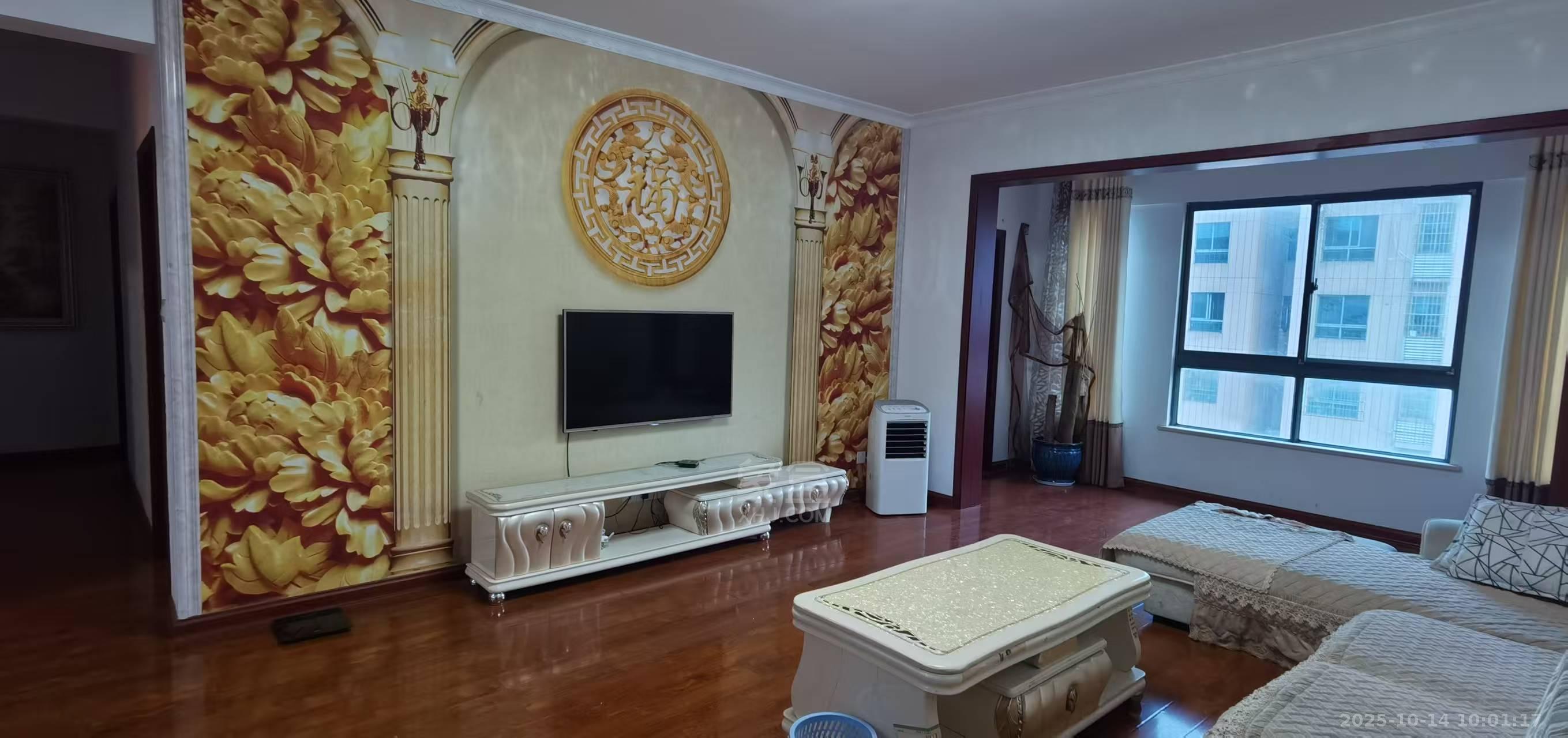 金质颐园 3室2厅1卫 2600.0元/月 金质颐园 3室2厅1卫 2600.0元/月室内图