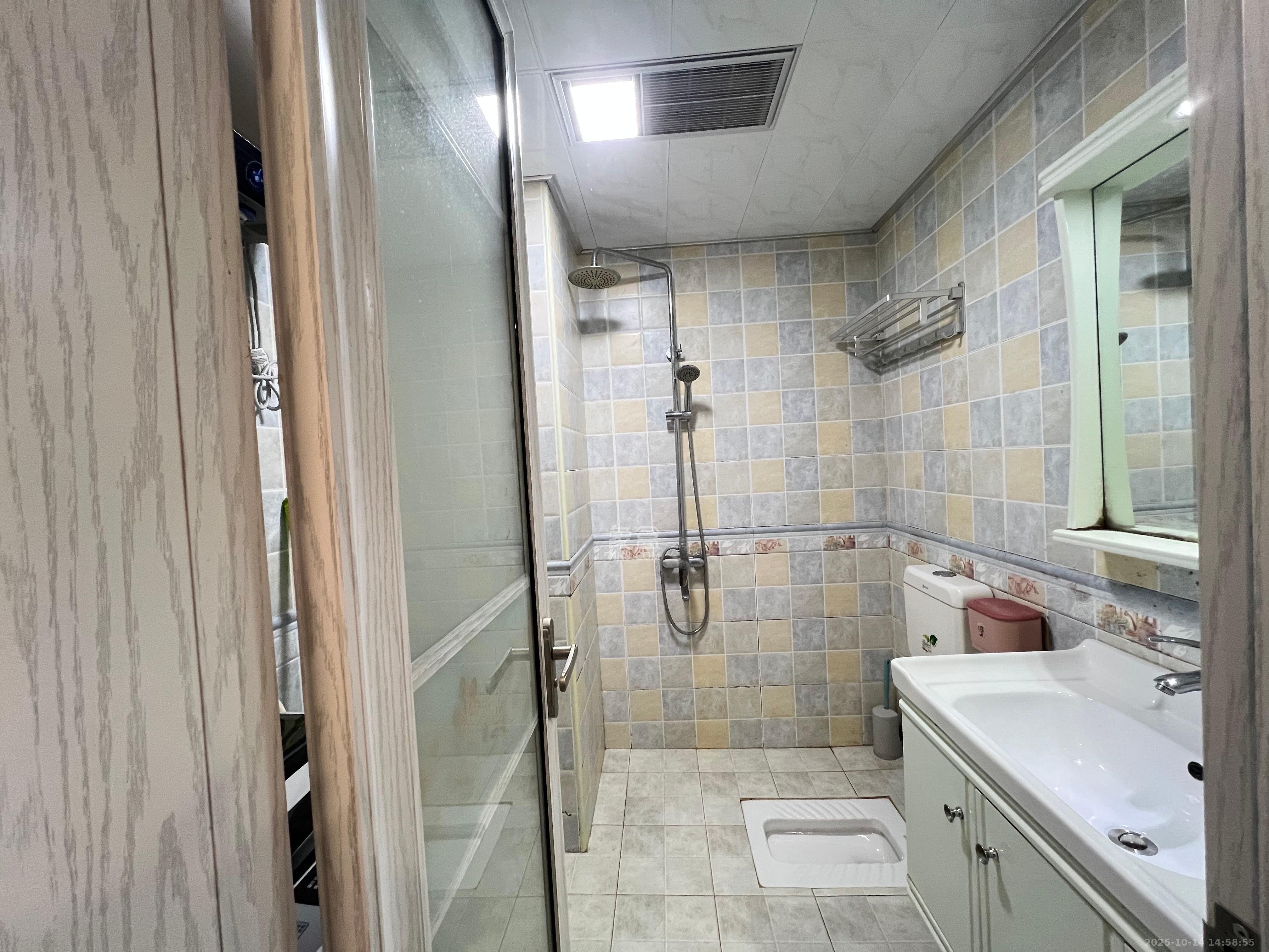 当代滨江MOMA 1室1厅1卫 1800.0元/月 当代滨江MOMA 1室1厅1卫 1800.0元/月室内图