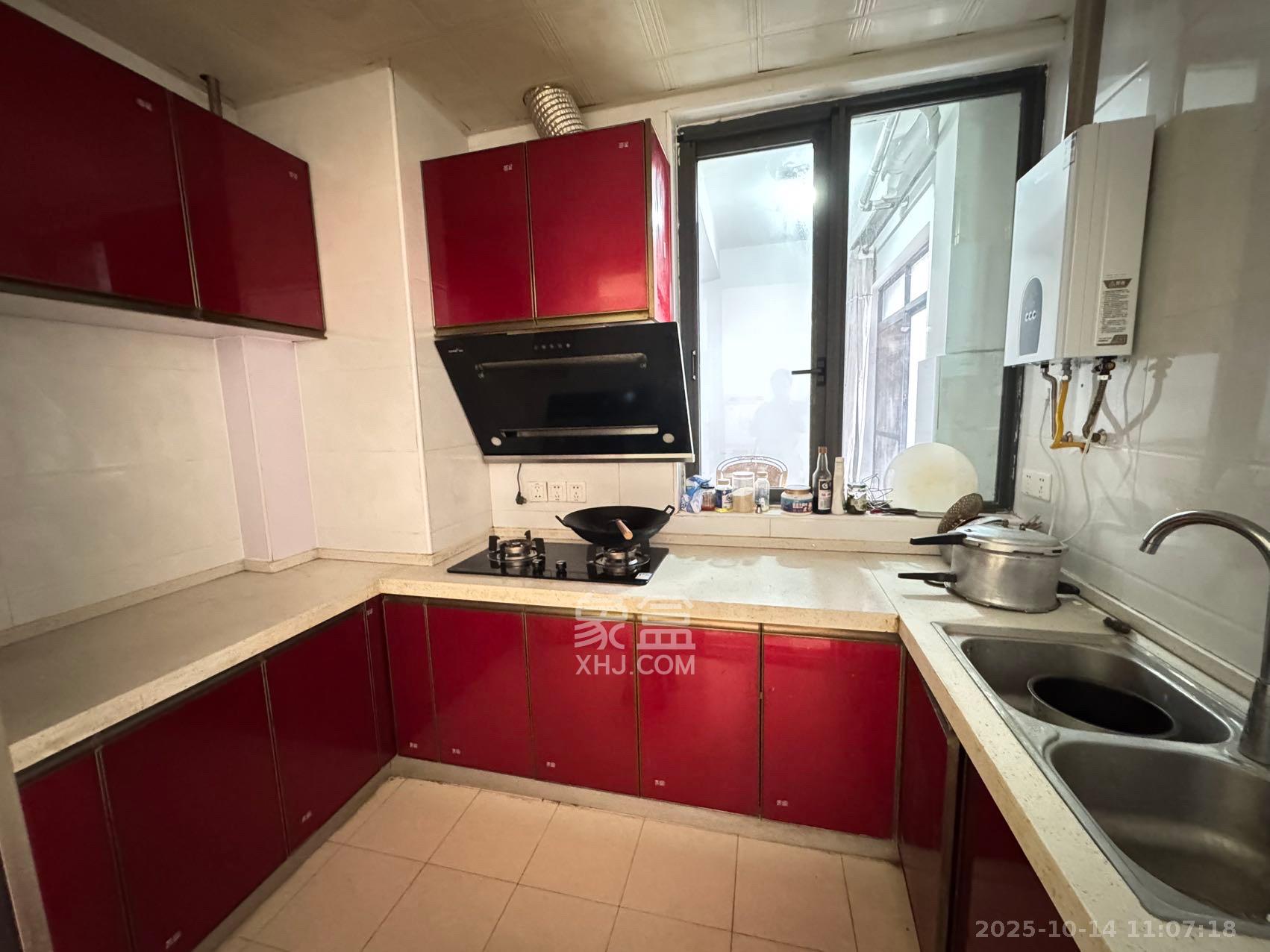 新天地步步高 3室2厅1卫 1500.0元/月 新天地步步高 3室2厅1卫 1500.0元/月室内图