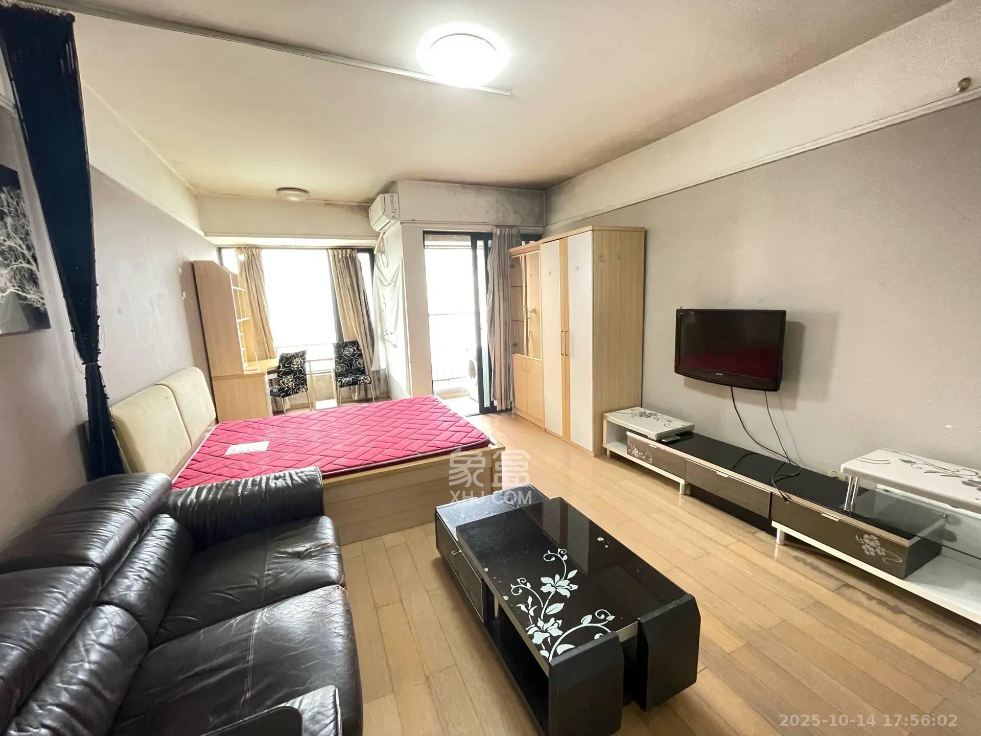 万科金色家园  1室1厅1卫    1400.0元/月 万科金色家园  1室1厅1卫    1400.0元/月