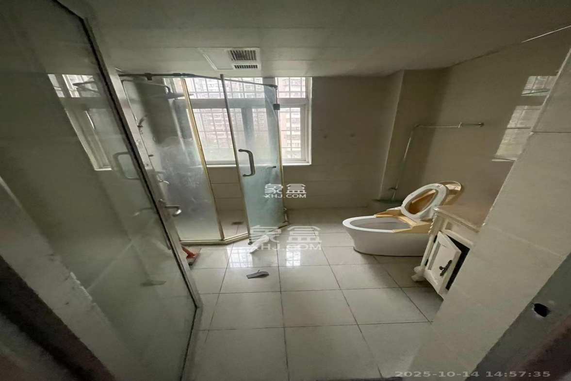 黎郡新宇熙春园 4室2厅2卫 2800.0元/月 黎郡新宇熙春园 4室2厅2卫 2800.0元/月室内图