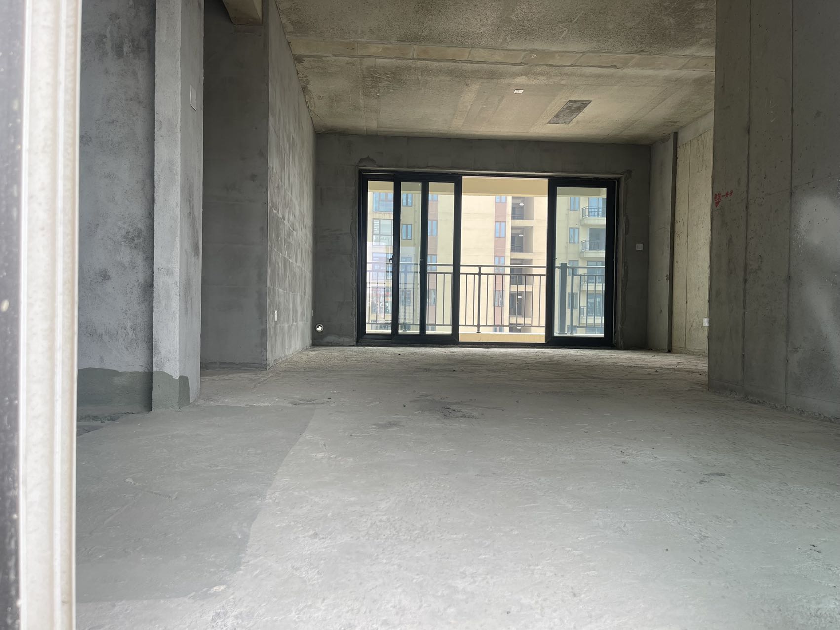 碧桂园华府（碧桂园五期）  4室2厅2卫    71.8万室内图