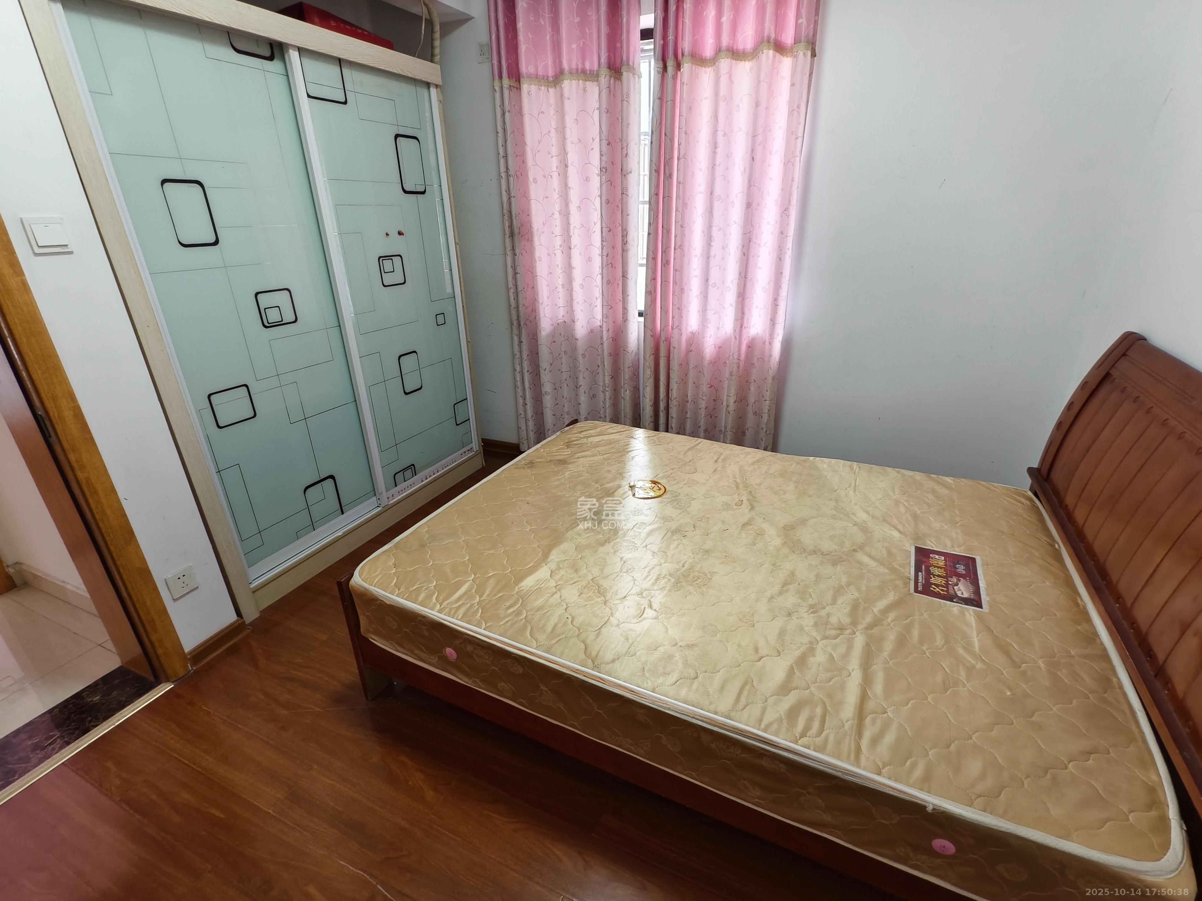 同鑫家园 2室1厅1卫 2050.0元/月 同鑫家园 2室1厅1卫 2050.0元/月室内图