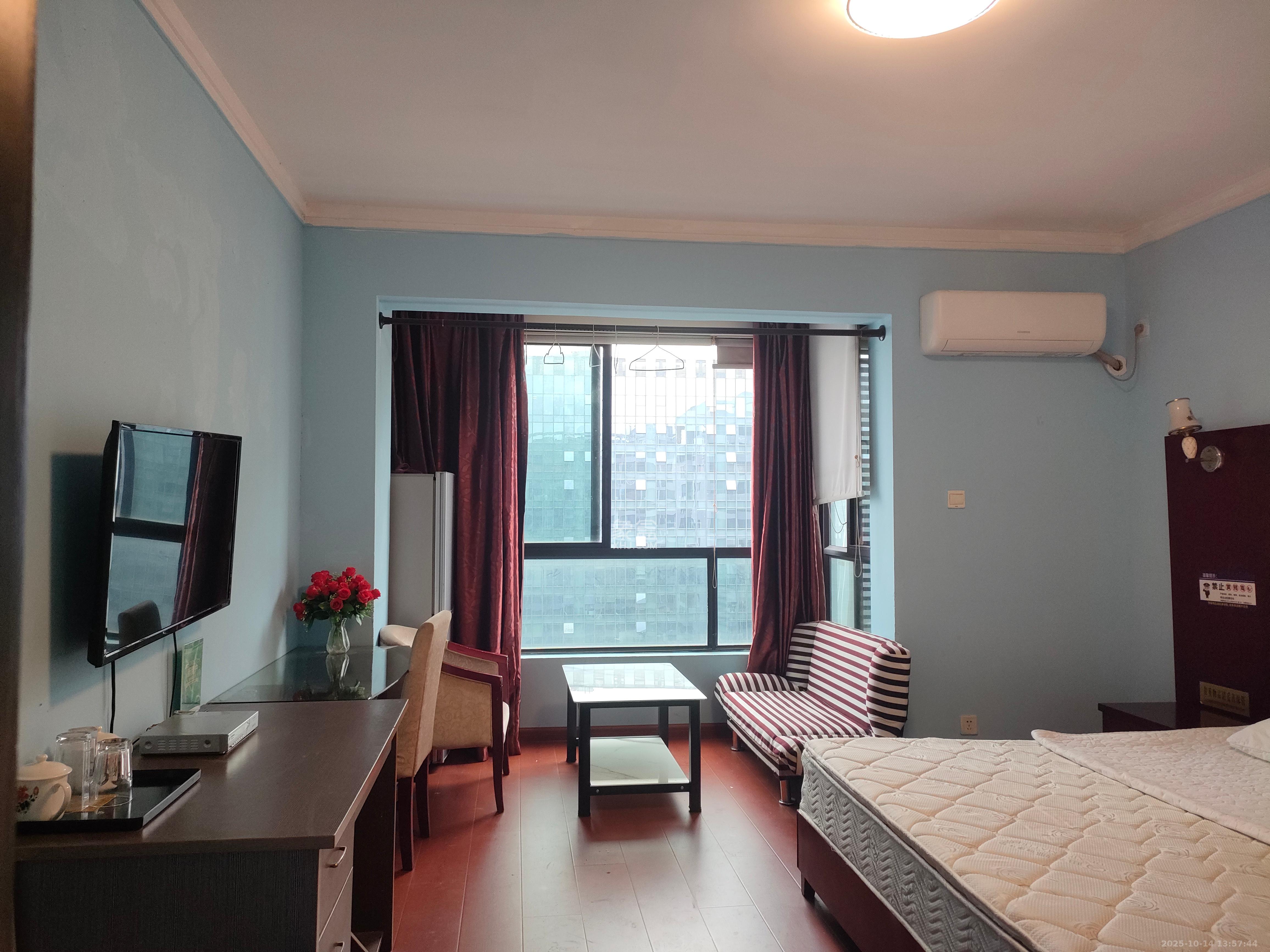 标志商务中心  1室0厅1卫    1200.0元/月 标志商务中心  1室0厅1卫    1200.0元/月室内图