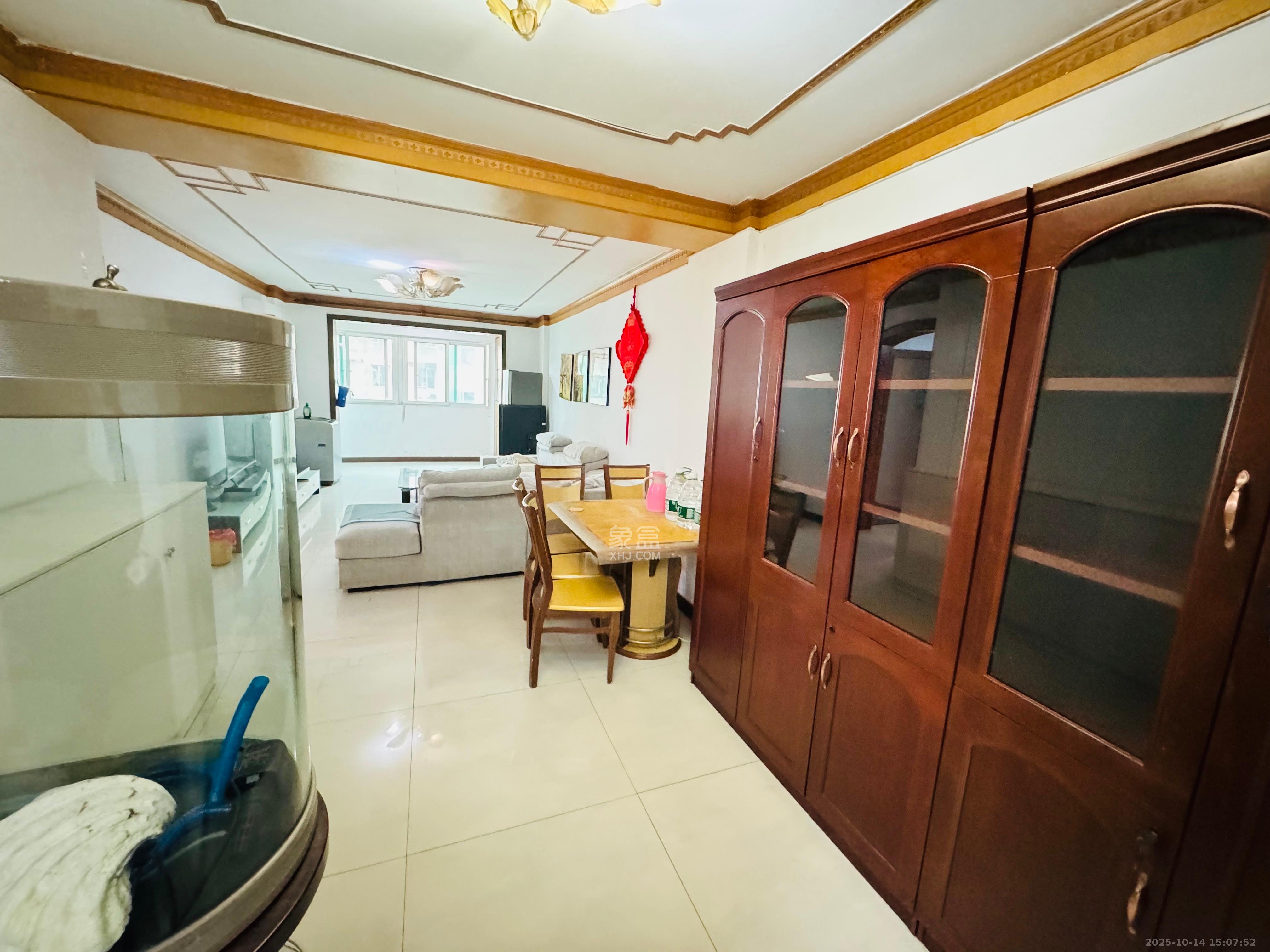 今利园 2室2厅1卫 1400.0元/月 今利园 2室2厅1卫 1400.0元/月室内图