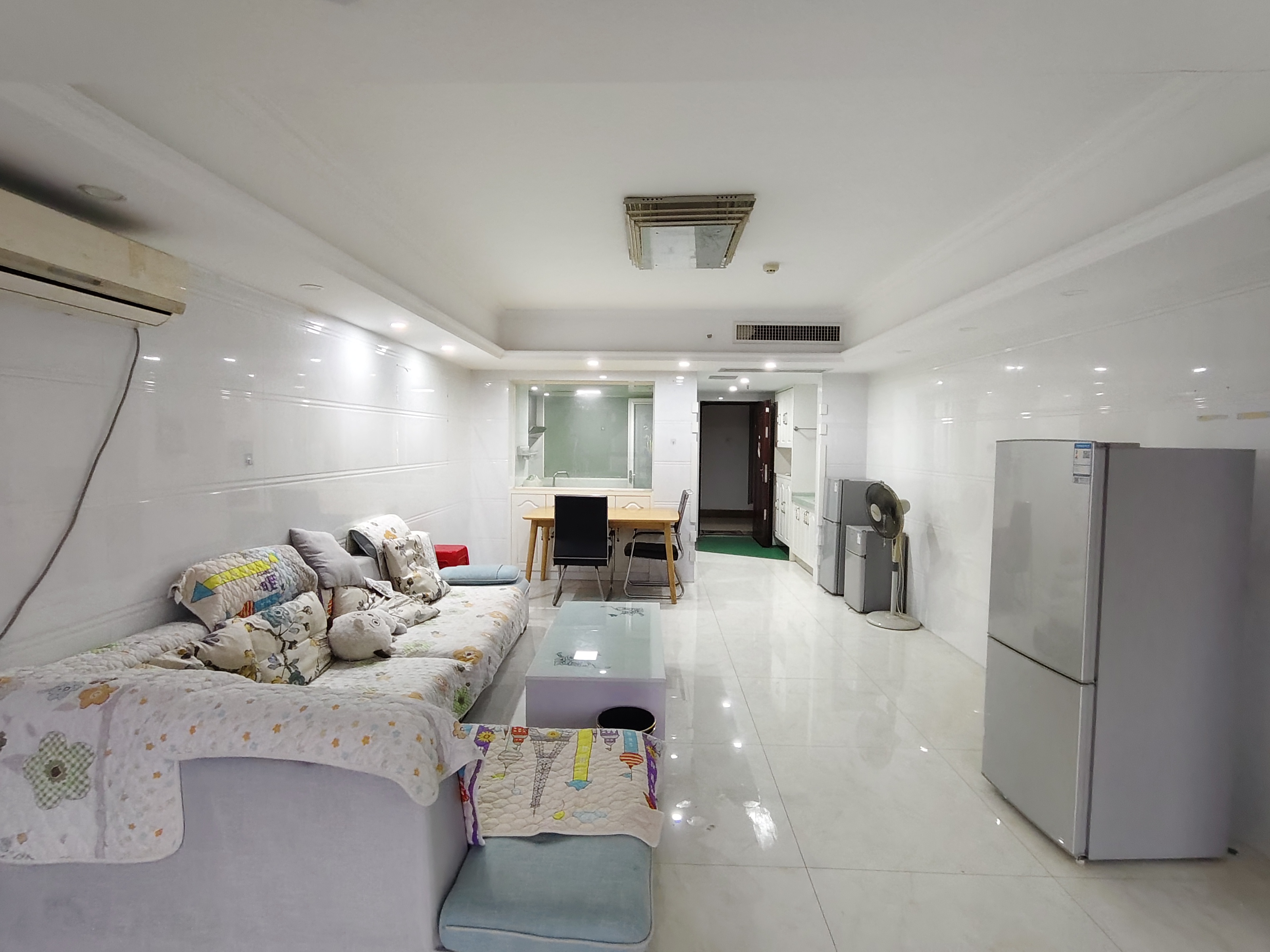 同丰中央广场 2室2厅2卫 1180.0元/月 同丰中央广场 2室2厅2卫 1180.0元/月户型图