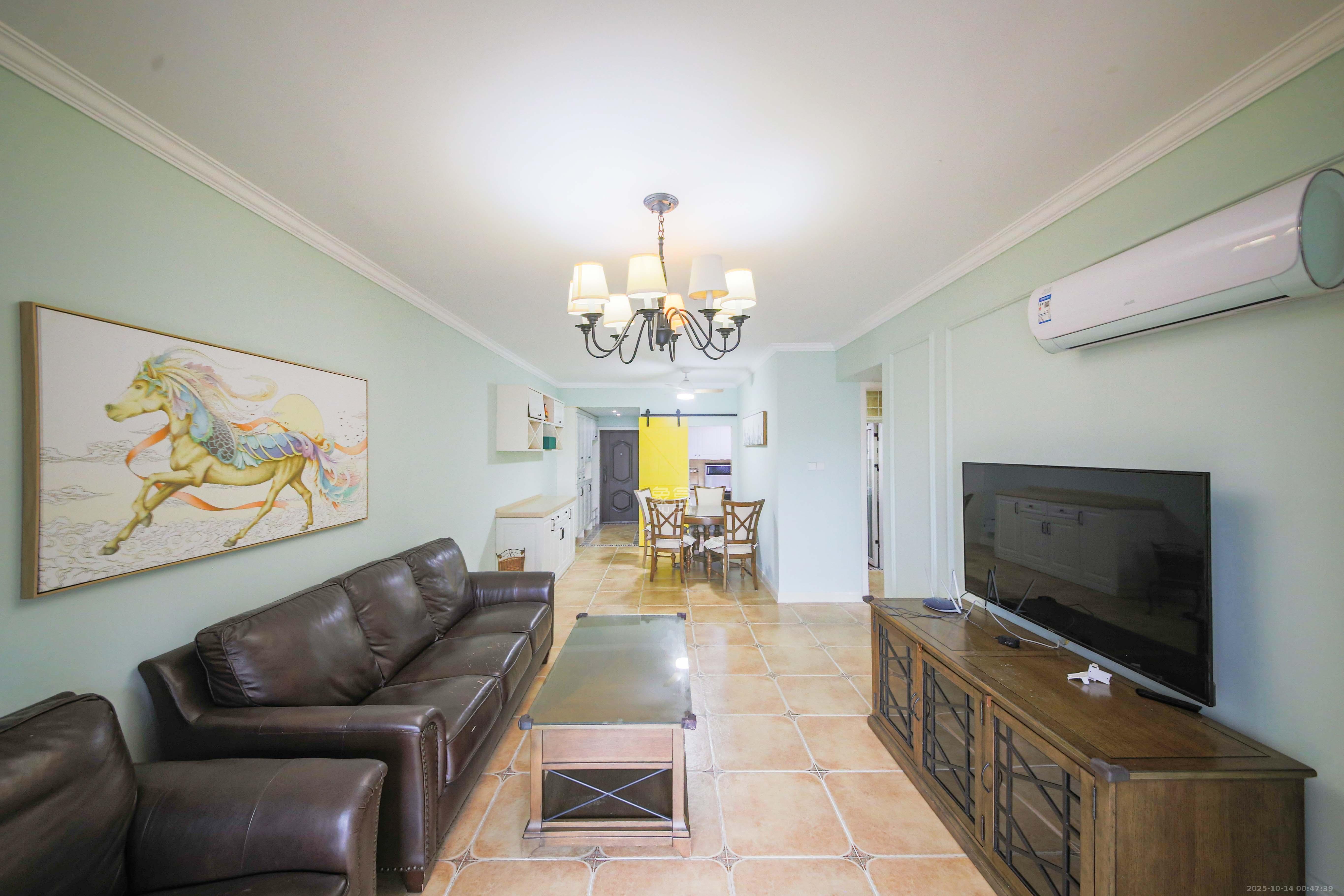 龙骧佳苑  2室2厅1卫    95.0万 龙骧佳苑  2室2厅1卫    95.0万