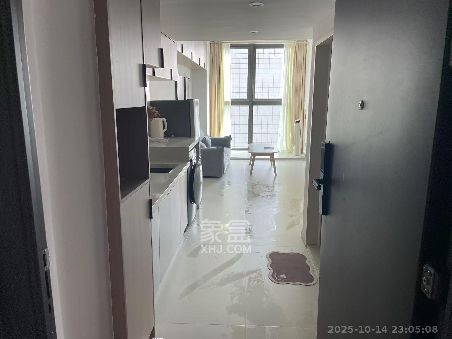 绿地商务广场  1室0厅0卫    2000.0元/月 绿地商务广场  1室0厅0卫    2000.0元/月室内图