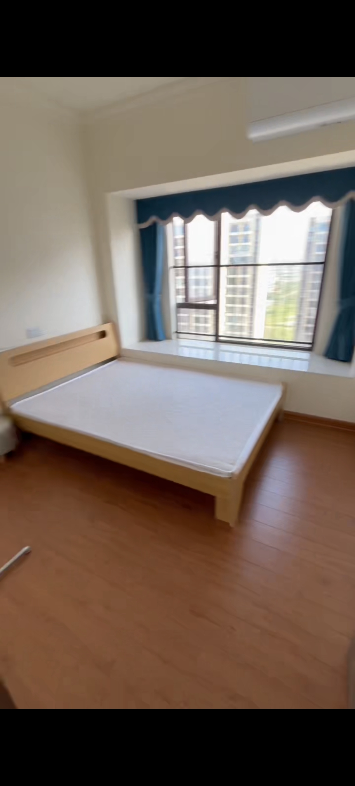 碧桂园酃湖世家 4室2厅2卫 2800.0元/月 碧桂园酃湖世家 4室2厅2卫 2800.0元/月室内图