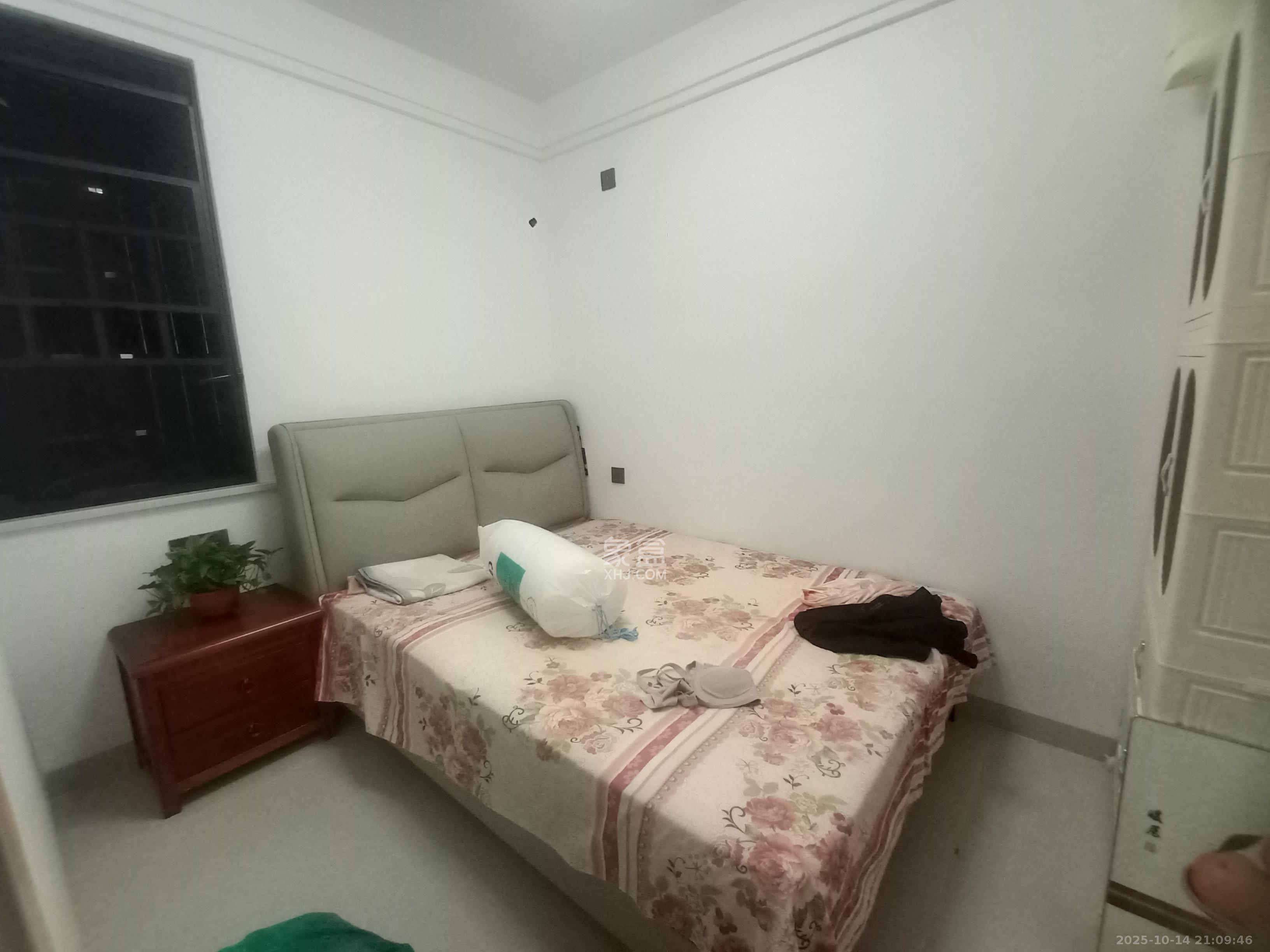 谷山景苑  2室2厅1卫    2000.0元/月室内图