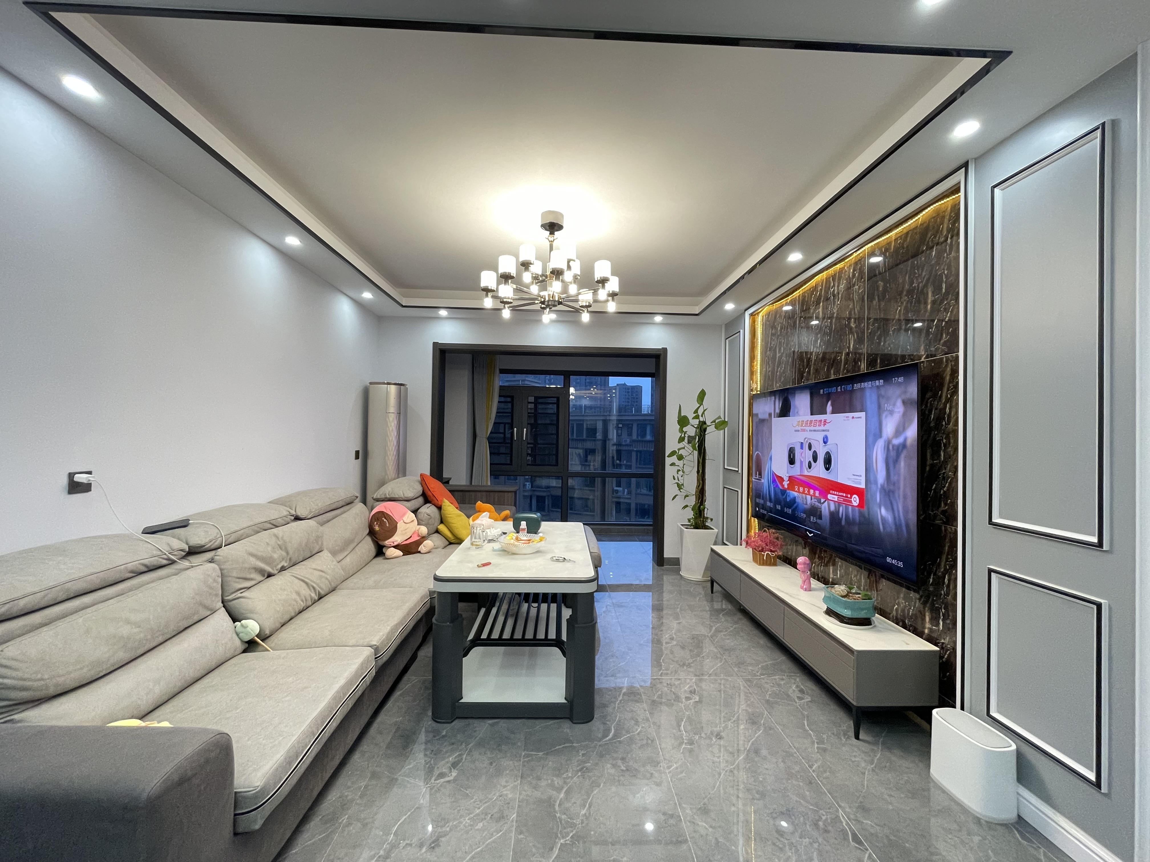 宁邦中心（文华里）  3室2厅2卫    76.8万客厅