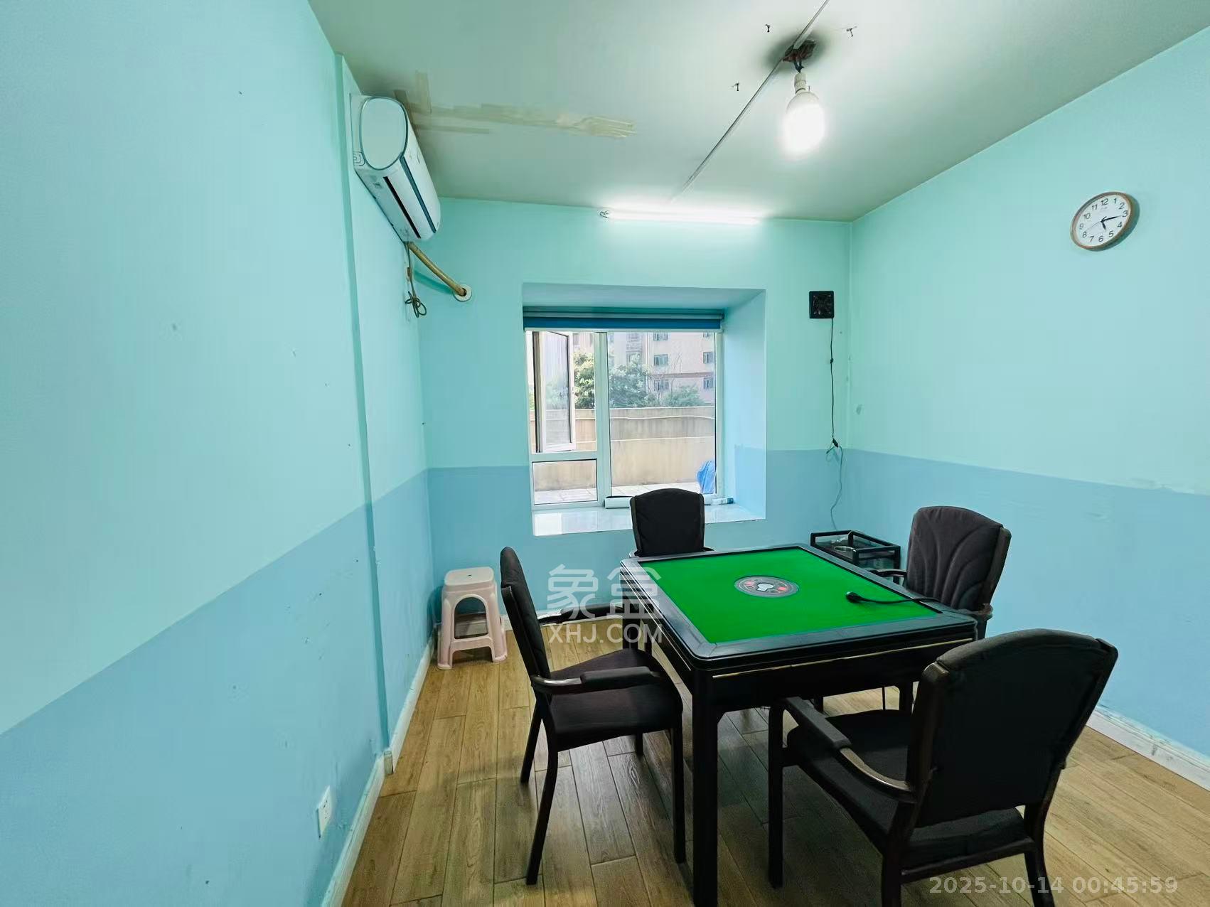 克拉美丽山庄（晟领国际）  3室2厅2卫    99.0万卧室