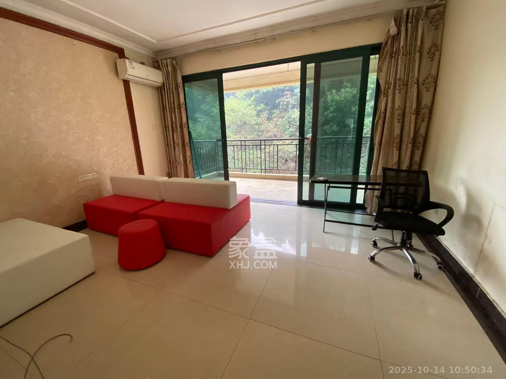 恒大城  4室2厅2卫    2400.0元/月 恒大城  4室2厅2卫    2400.0元/月