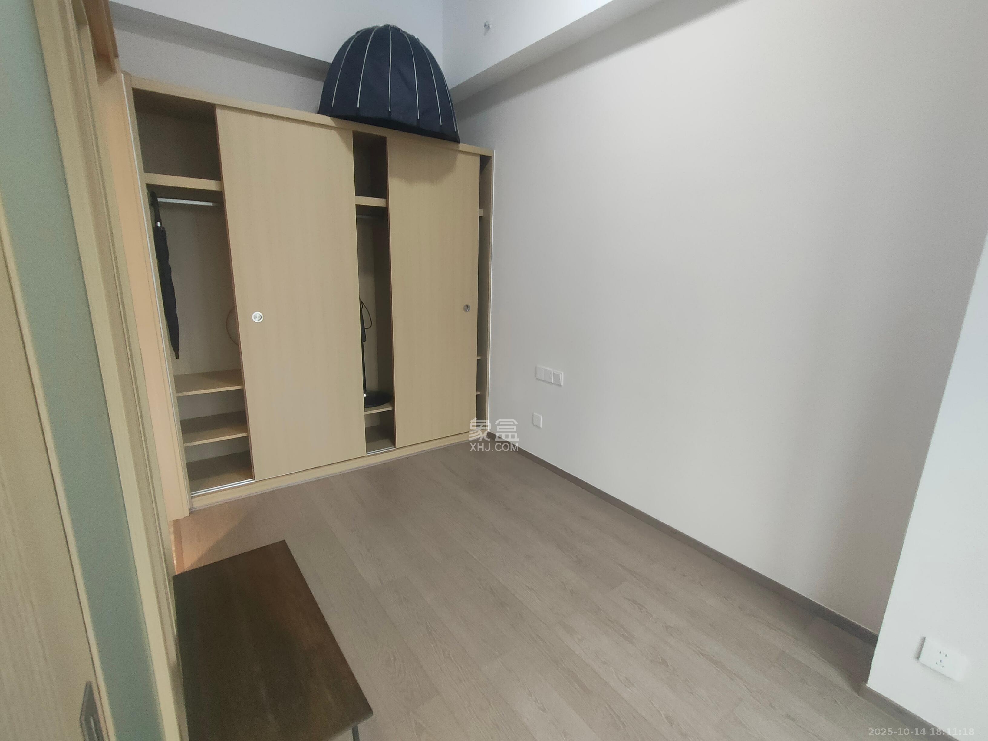 恒大珺悦府  1室1厅1卫    2000.0元/月室内图