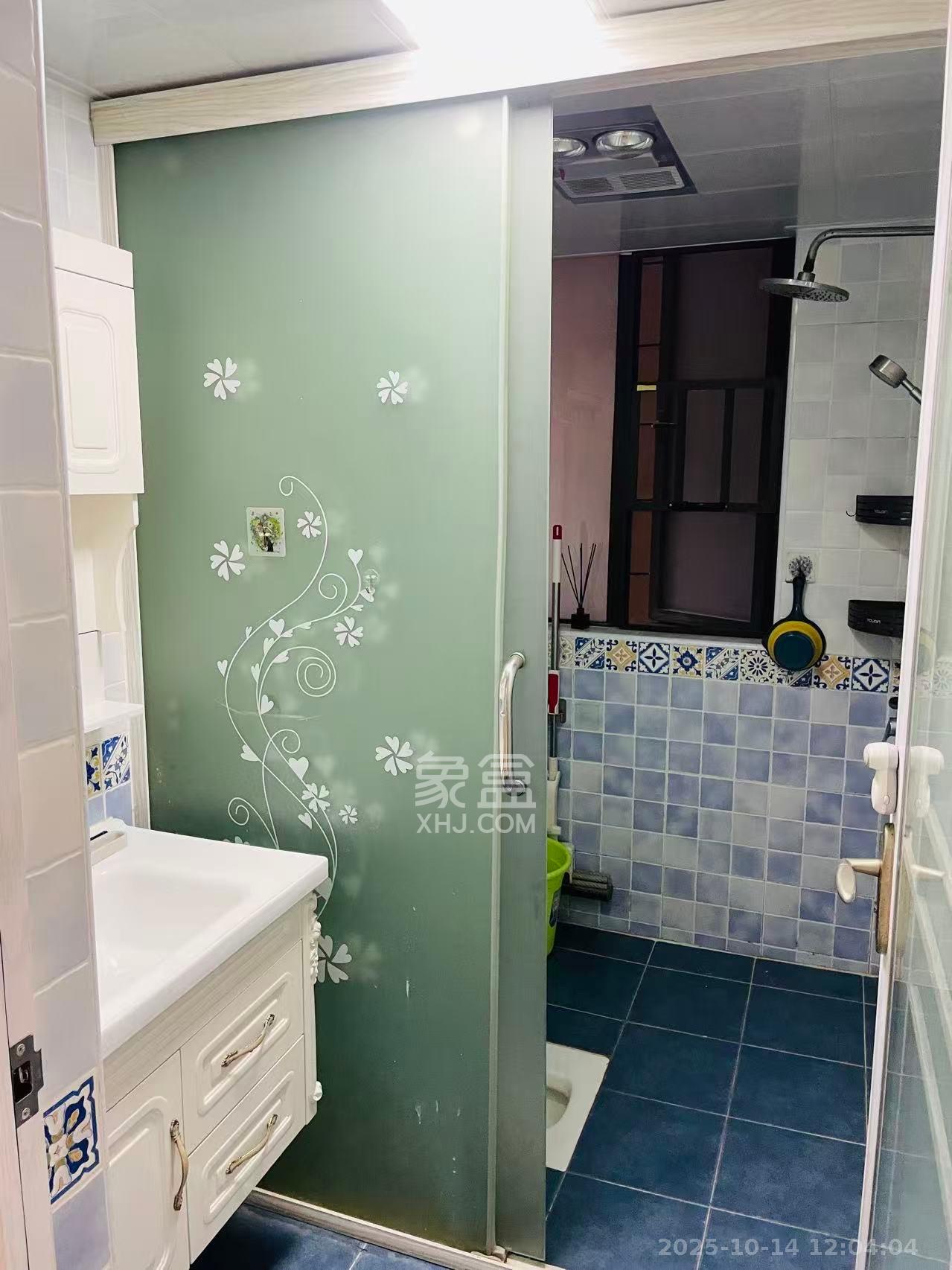 奥克斯缔壹城  3室2厅1卫    2300.0元/月室内图