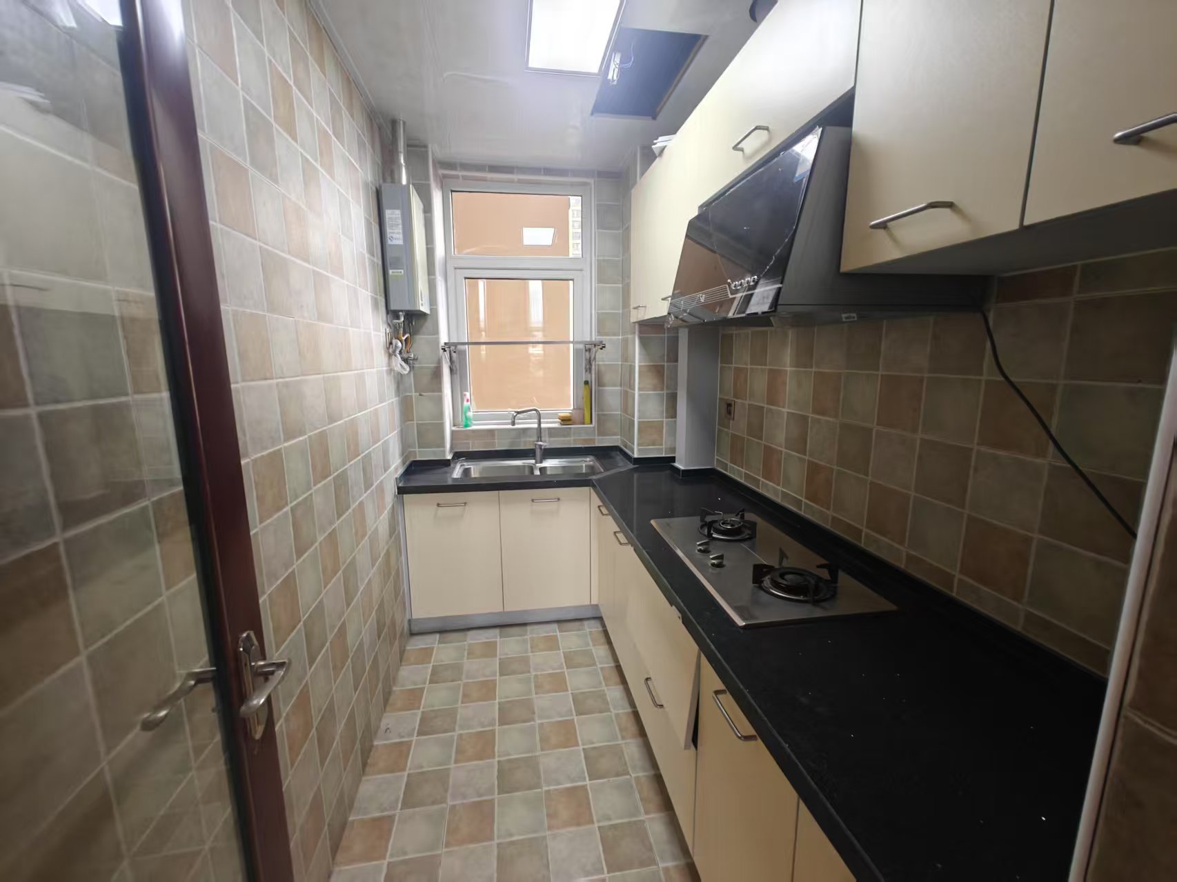 佳兆业金域天下三期 3室2厅2卫 43.8万 佳兆业金域天下三期 3室2厅2卫 43.8万室内图