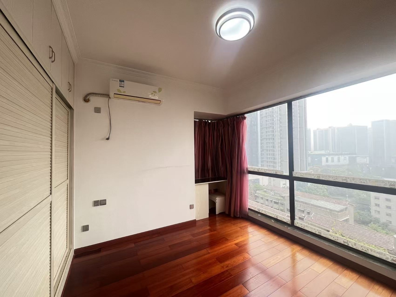 庐山春天早安华晨 3室2厅1卫 49.5万 庐山春天早安华晨 3室2厅1卫 49.5万室内图