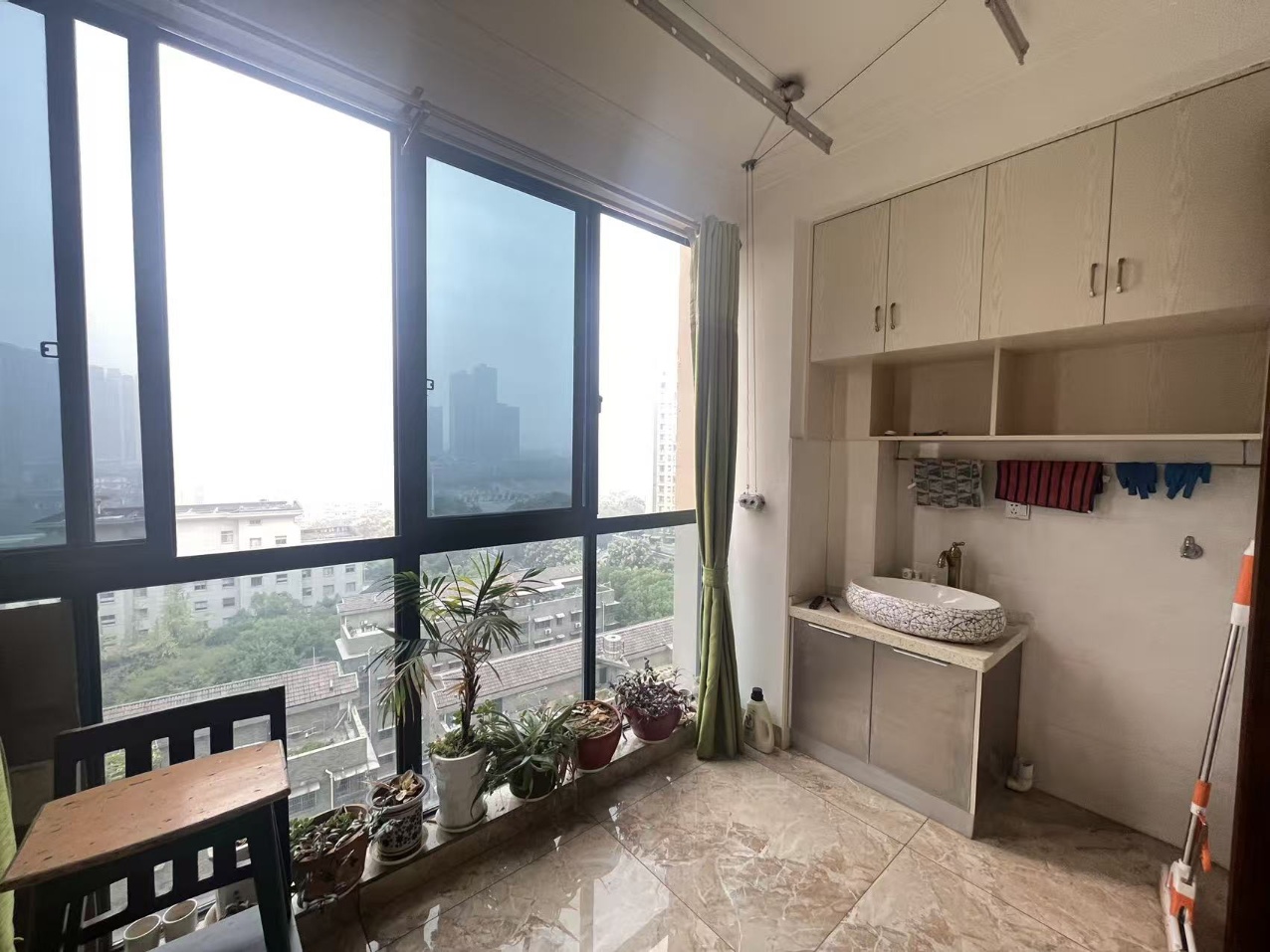 庐山春天早安华晨 3室2厅1卫 49.5万 庐山春天早安华晨 3室2厅1卫 49.5万室内图