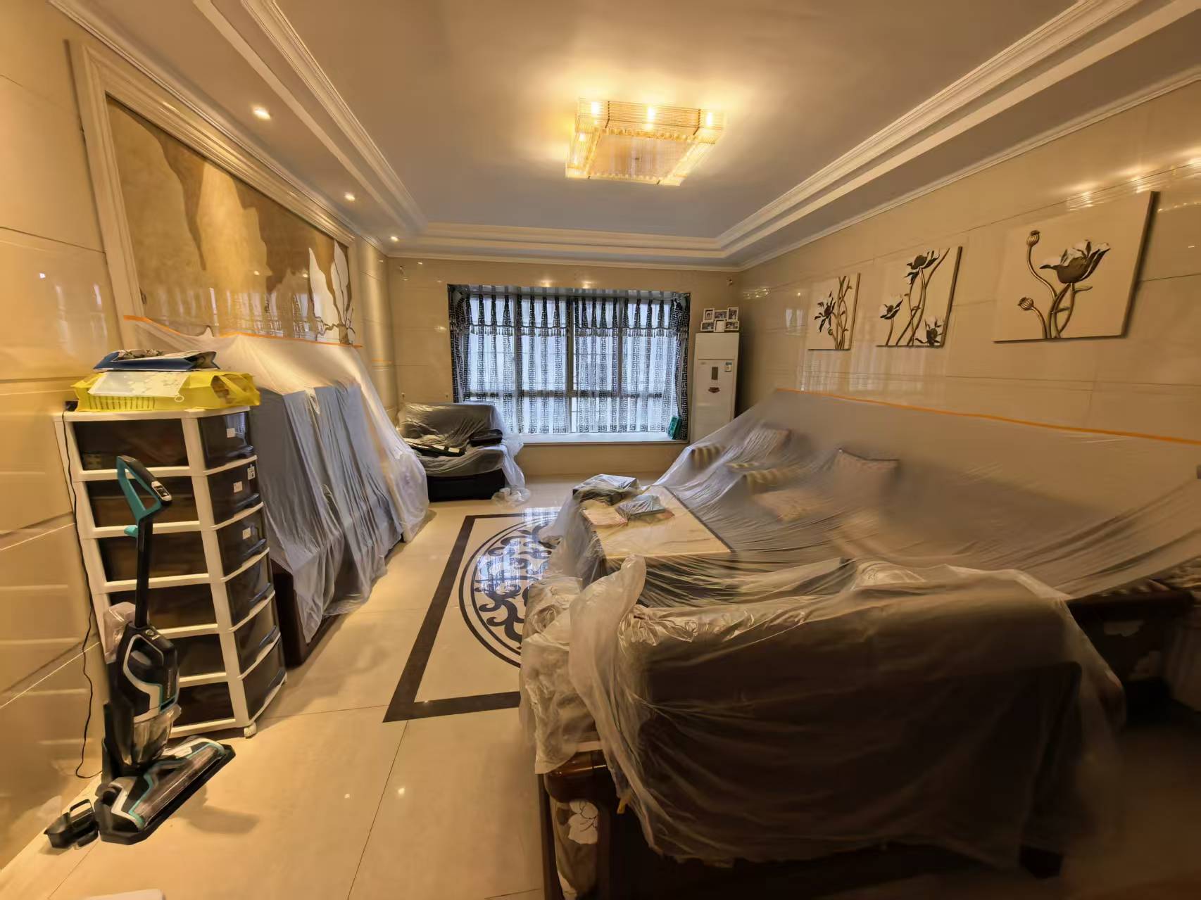 利江畅园 5室2厅3卫 82.0万 利江畅园 5室2厅3卫 82.0万室内图