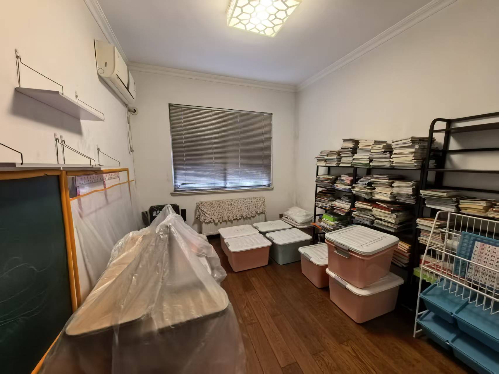 利江畅园 5室2厅3卫 82.0万 利江畅园 5室2厅3卫 82.0万室内图