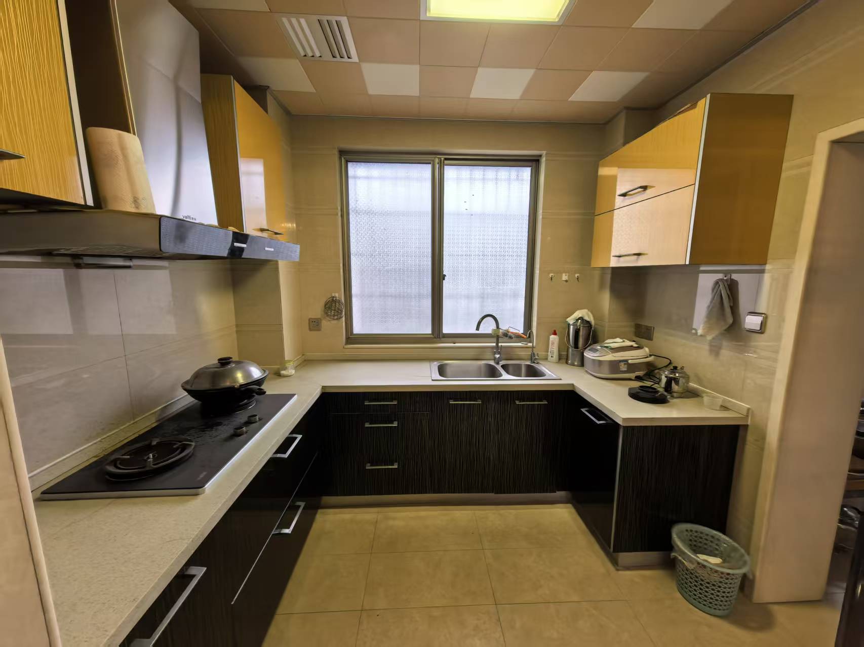 利江畅园 5室2厅3卫 82.0万 利江畅园 5室2厅3卫 82.0万室内图