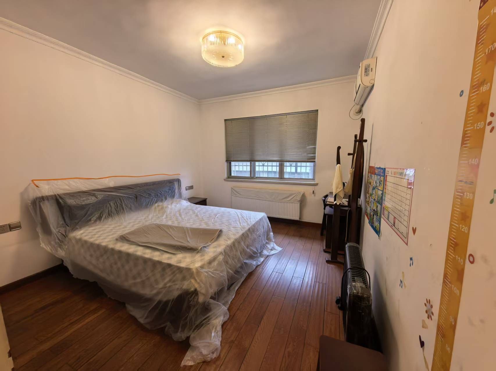 利江畅园 5室2厅3卫 82.0万 利江畅园 5室2厅3卫 82.0万室内图