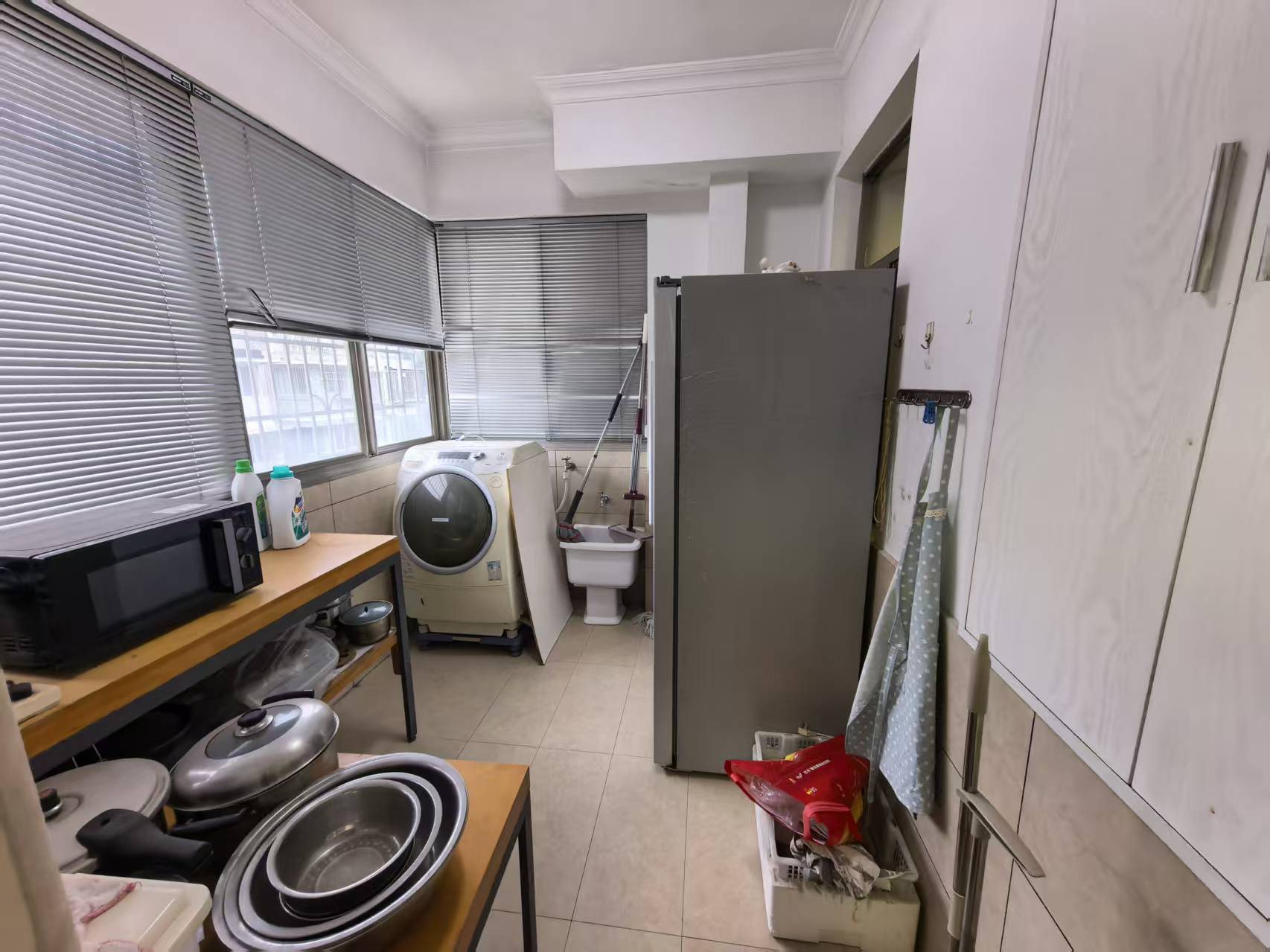 利江畅园 5室2厅3卫 82.0万 利江畅园 5室2厅3卫 82.0万室内图