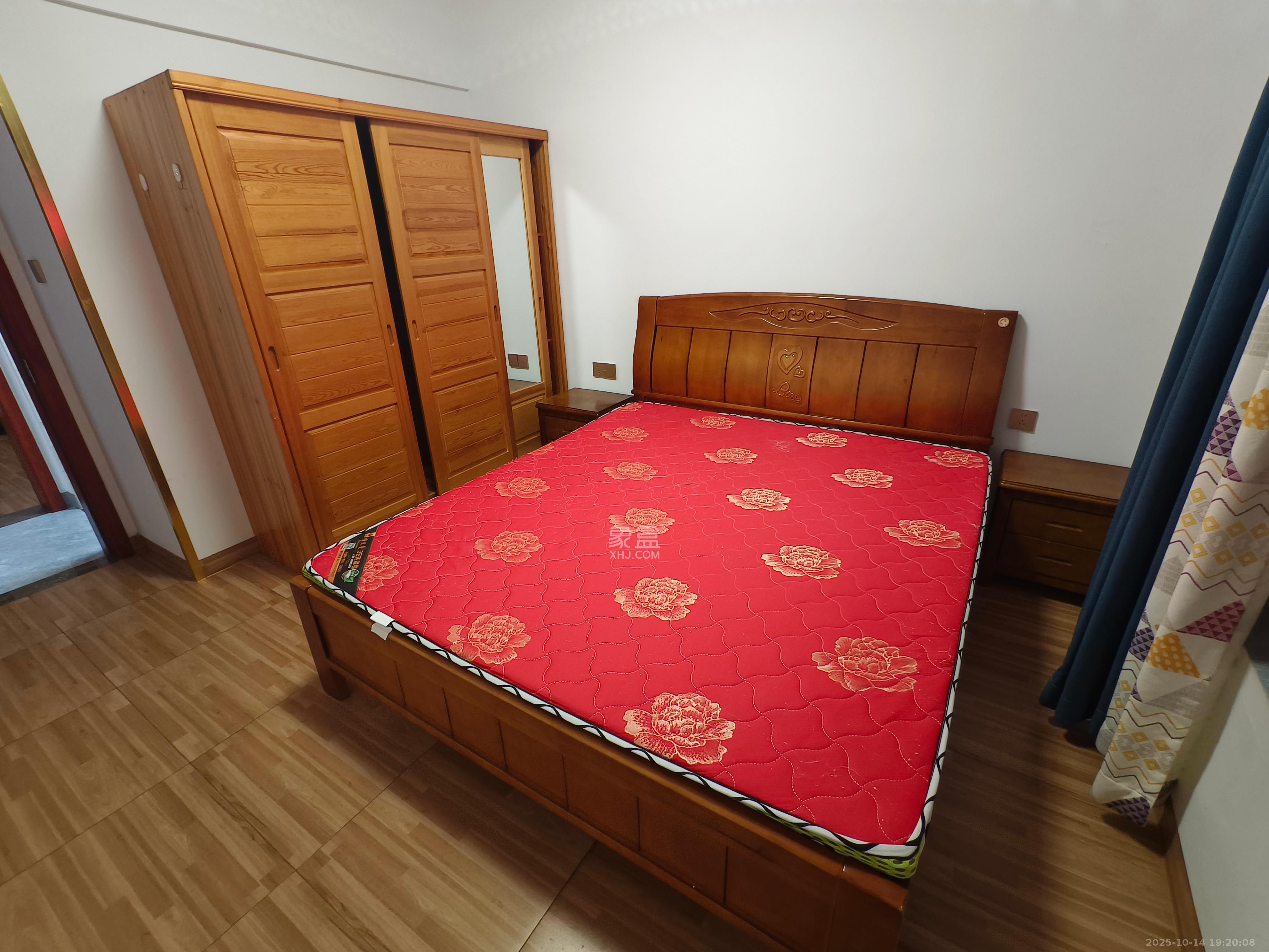 地华梅溪湖畔 2室1厅1卫 2350.0元/月 地华梅溪湖畔 2室1厅1卫 2350.0元/月室内图