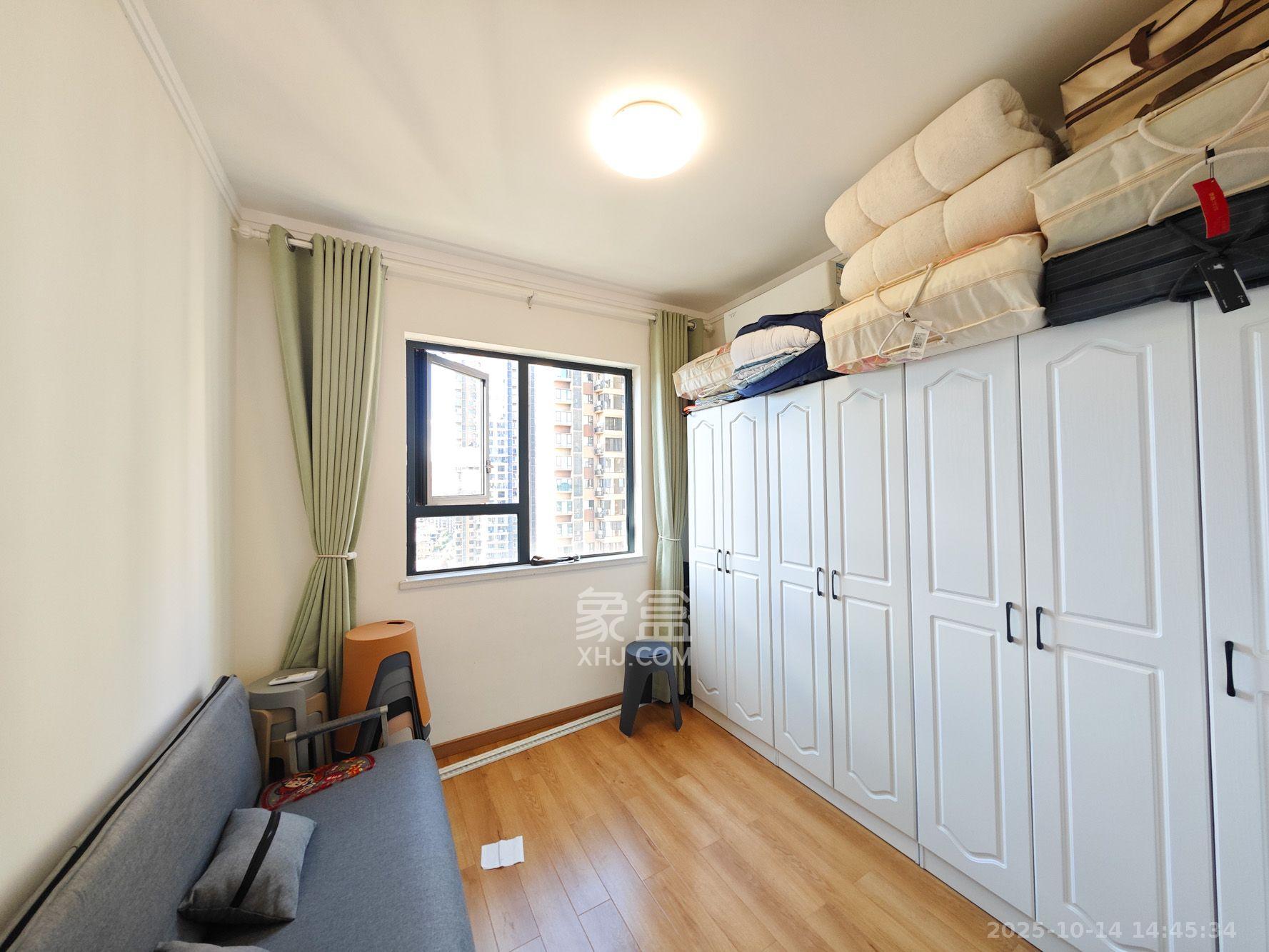 中建嘉和城凤凰台(中建瑞兴家园)  3室2厅2卫    2700.0元/月 中建嘉和城凤凰台(中建瑞兴家园)  3室2厅2卫    2700.0元/月室内图