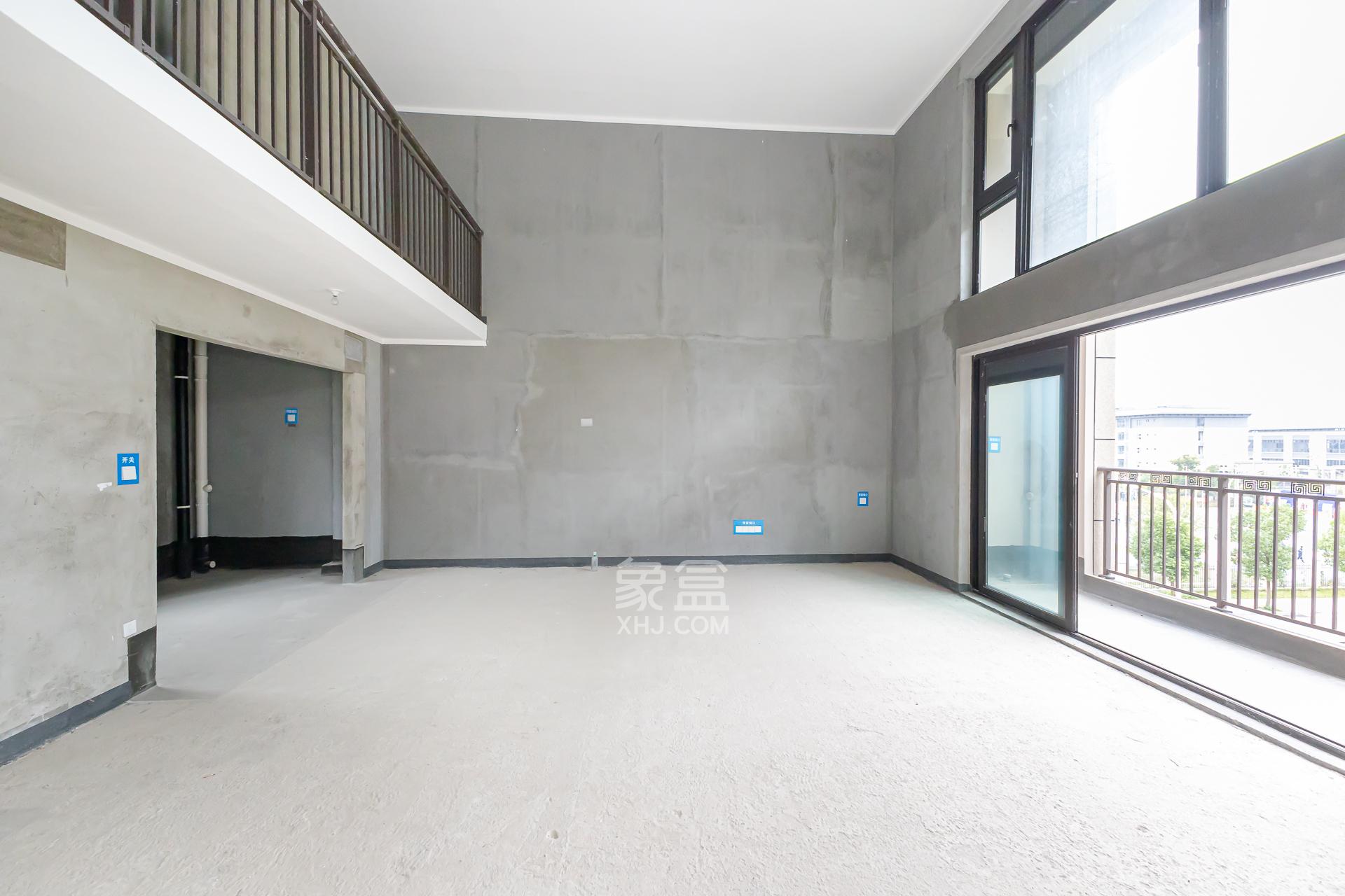 时代建发和著  1室0厅0卫    450.0万 时代建发和著  1室0厅0卫    450.0万客厅