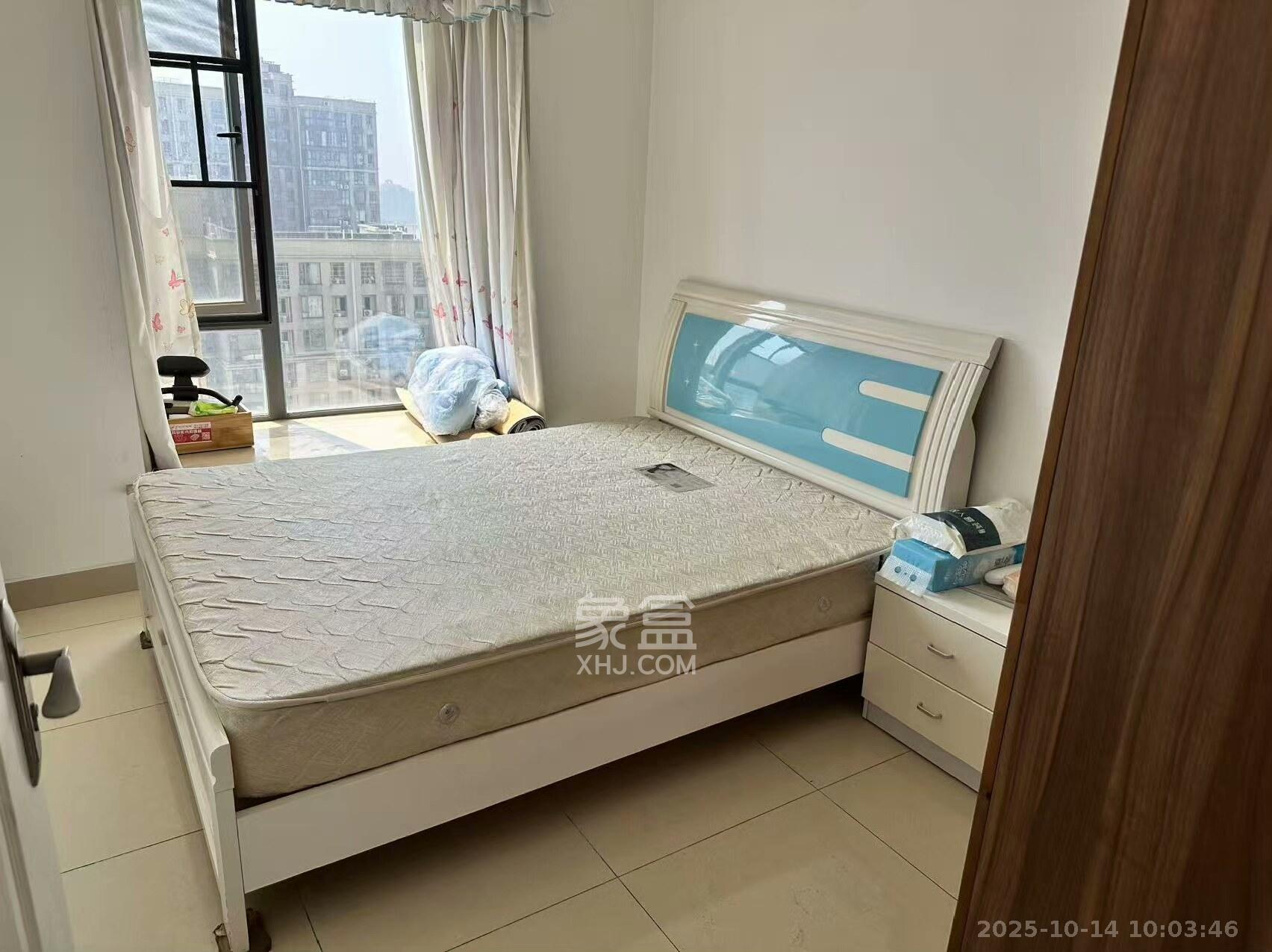 鑫远御文台一期  2室1厅1卫    1900.0元/月