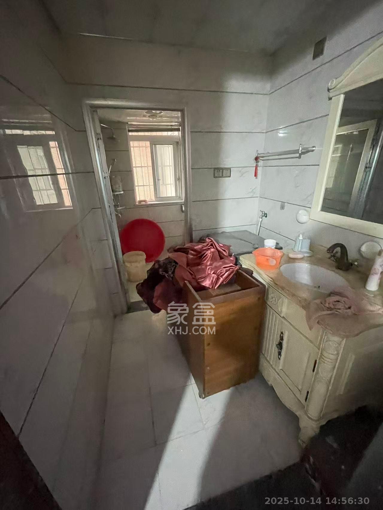 黎郡新宇熙春园  4室2厅2卫    2800.0元/月室内图