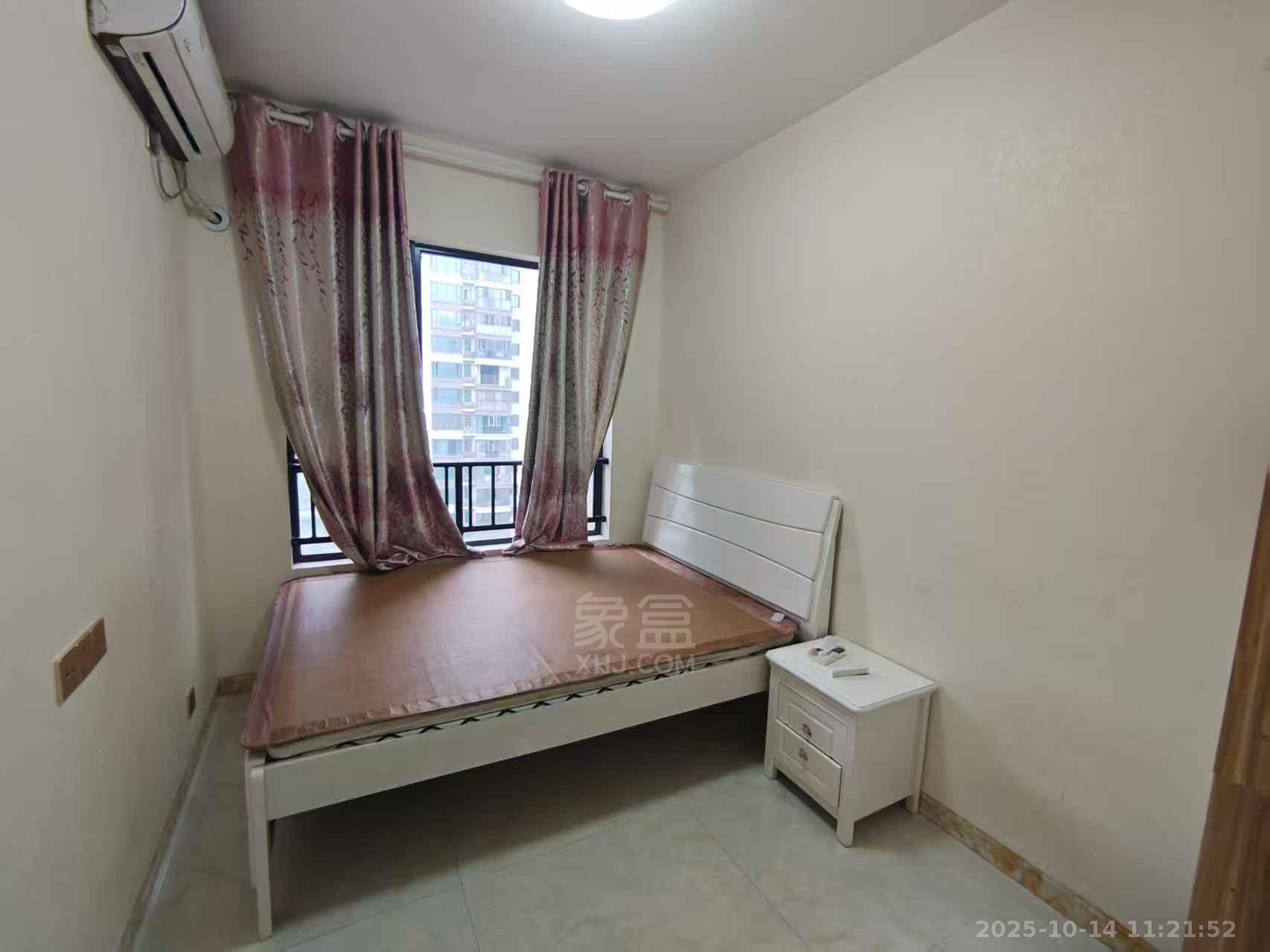 春藤小镇  3室2厅2卫    1700.0元/月室内图