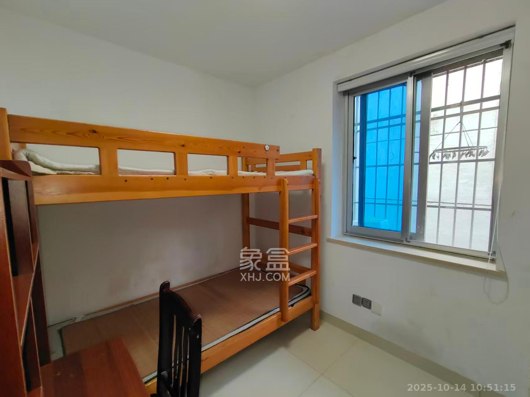 长郡花园 2室1厅1卫 2000.0元/月 长郡花园 2室1厅1卫 2000.0元/月室内图