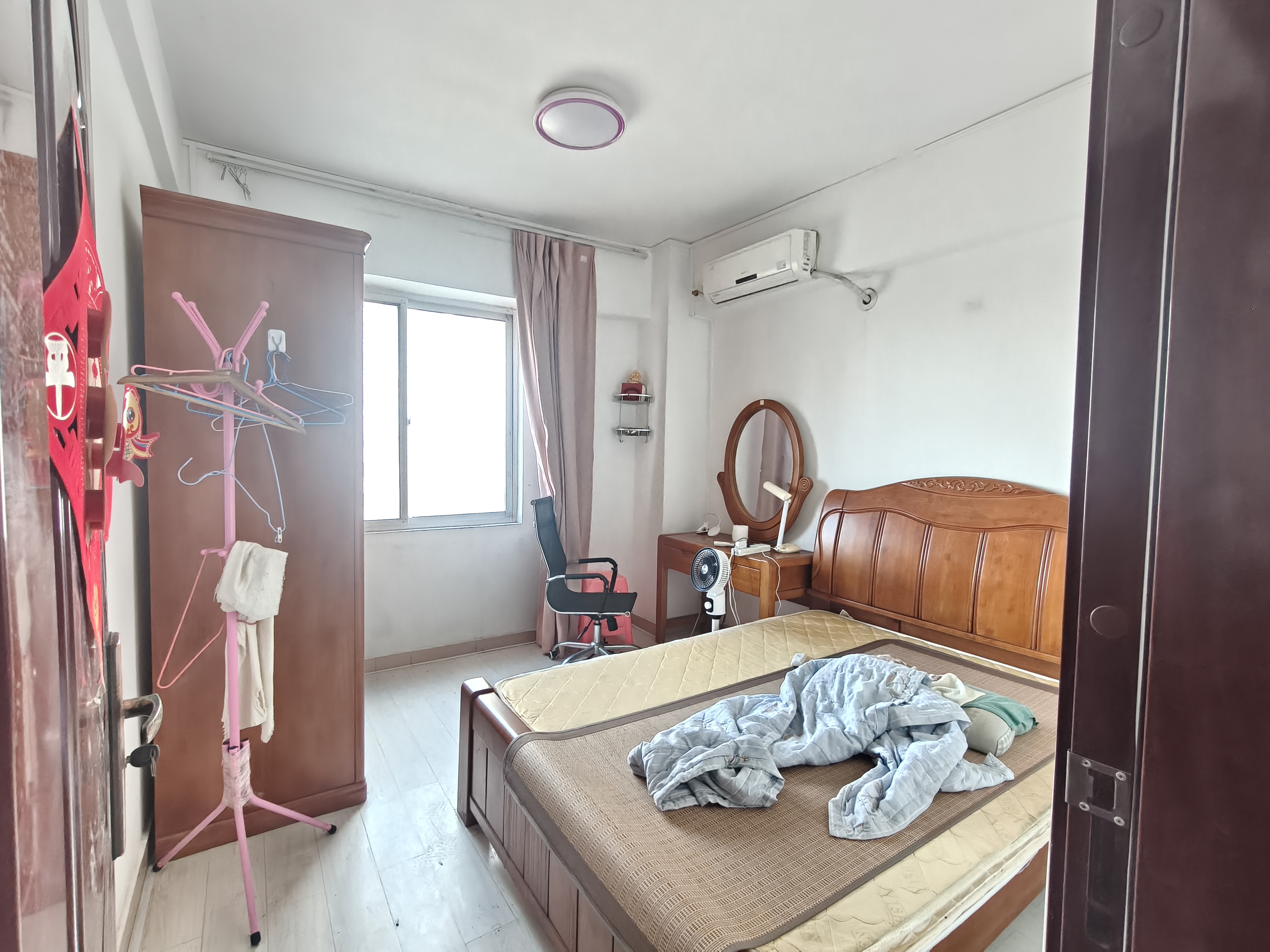 水云天 3室2厅1卫 2000.0元/月 水云天 3室2厅1卫 2000.0元/月室内图