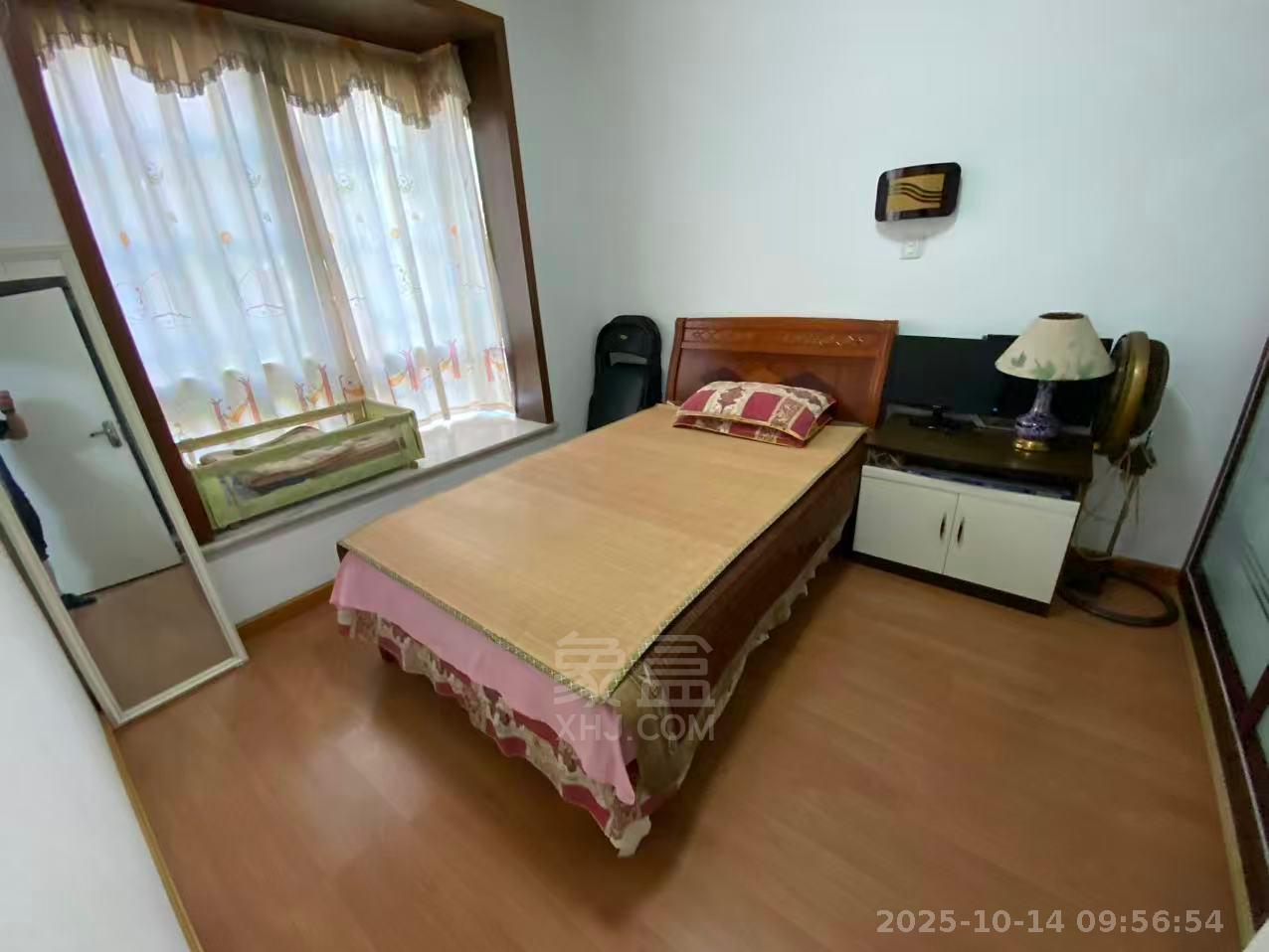 珠江丽园 3室2厅2卫 1800.0元/月 珠江丽园 3室2厅2卫 1800.0元/月室内图