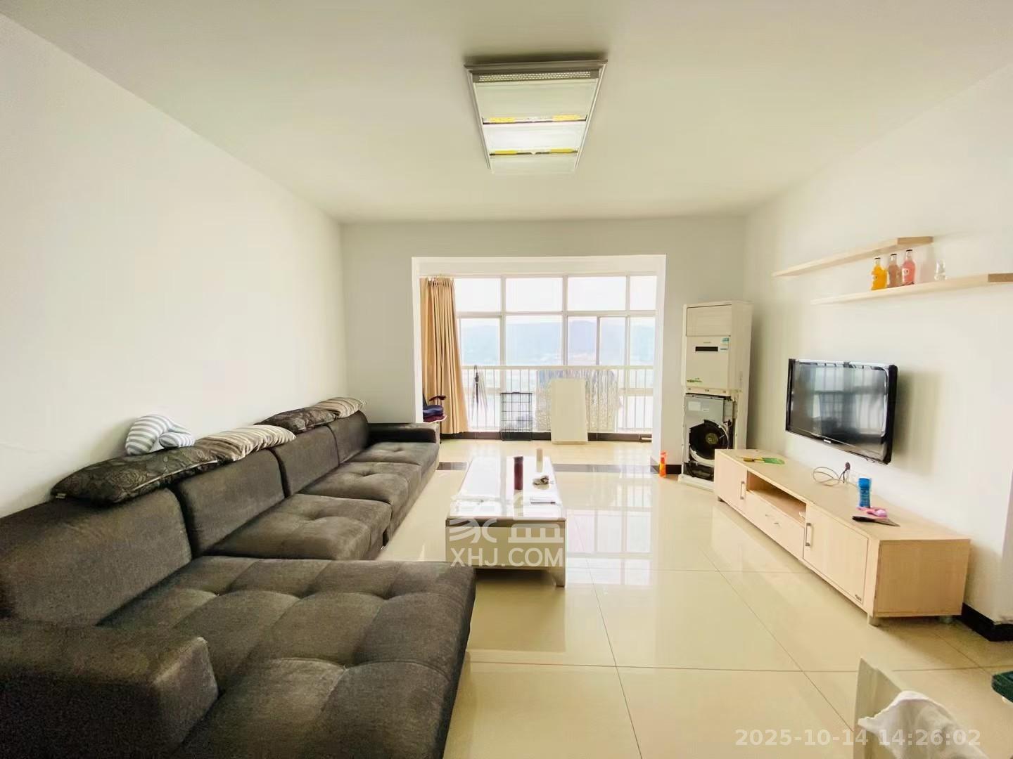 景泰雅苑(景江融城) 3室1厅1卫 3200.0元/月 景泰雅苑(景江融城) 3室1厅1卫 3200.0元/月室内图