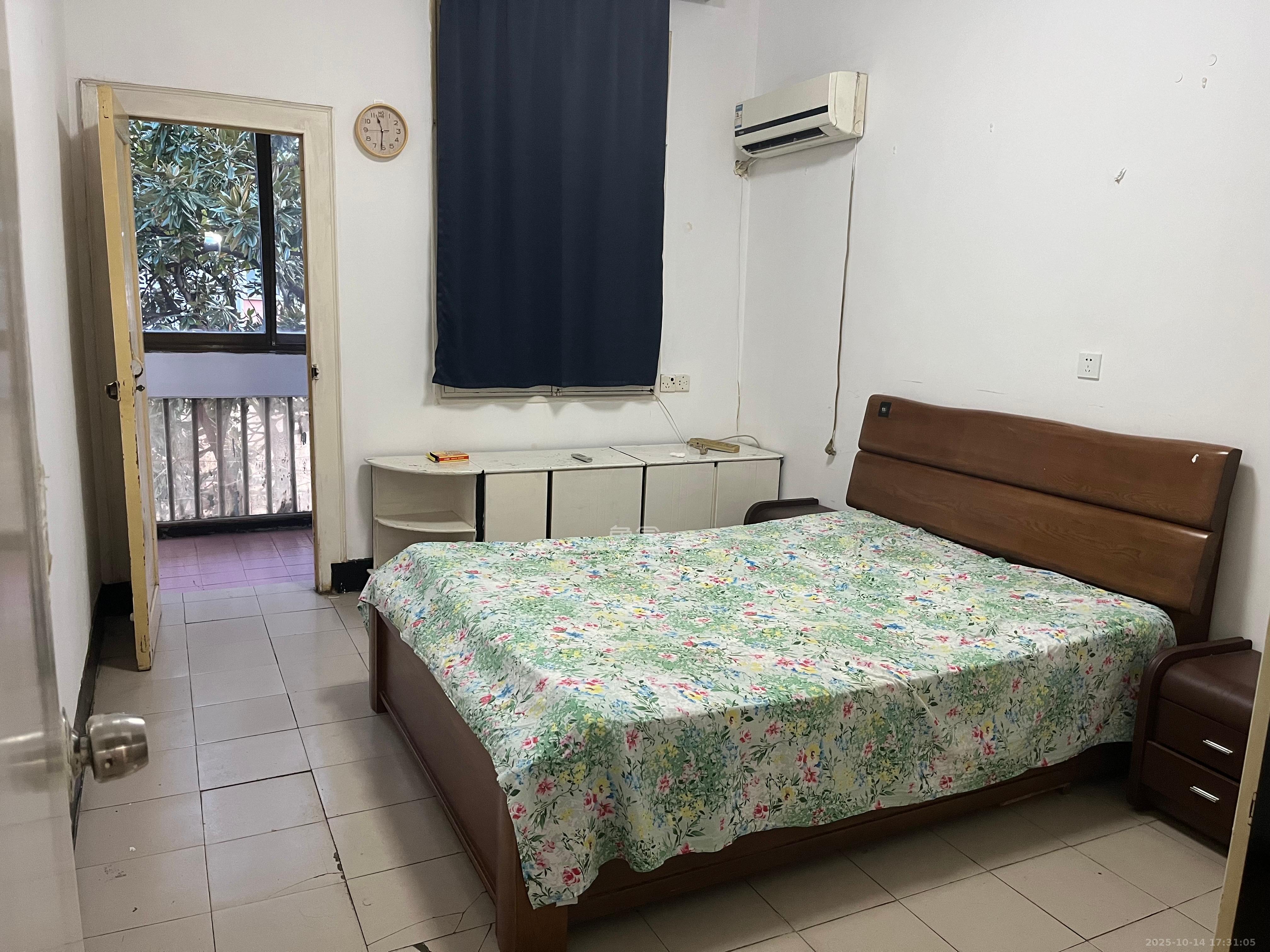 广电南院宿舍 2室2厅1卫 1400.0元/月 广电南院宿舍 2室2厅1卫 1400.0元/月室内图