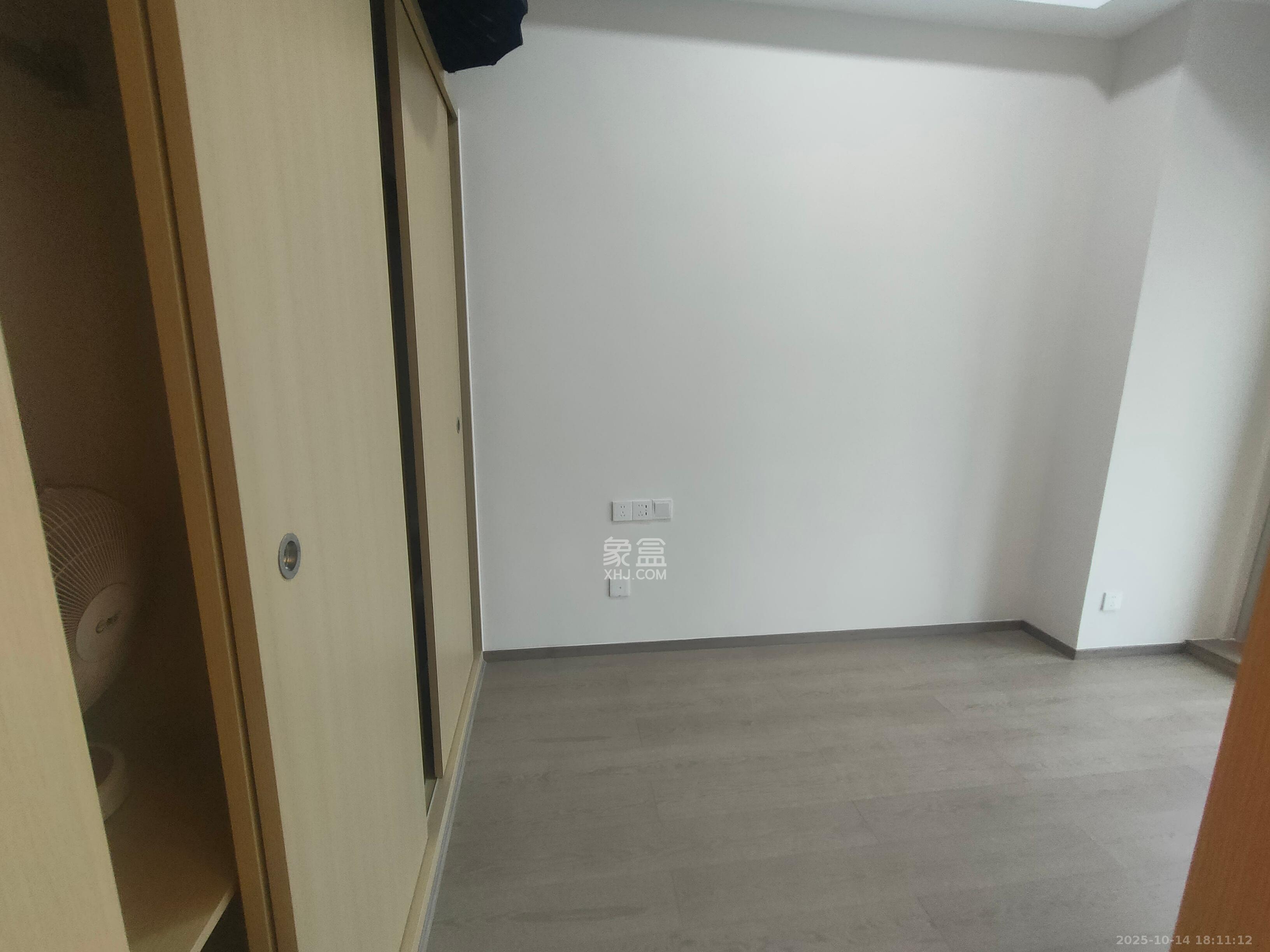 恒大珺悦府  1室1厅1卫    2000.0元/月室内图