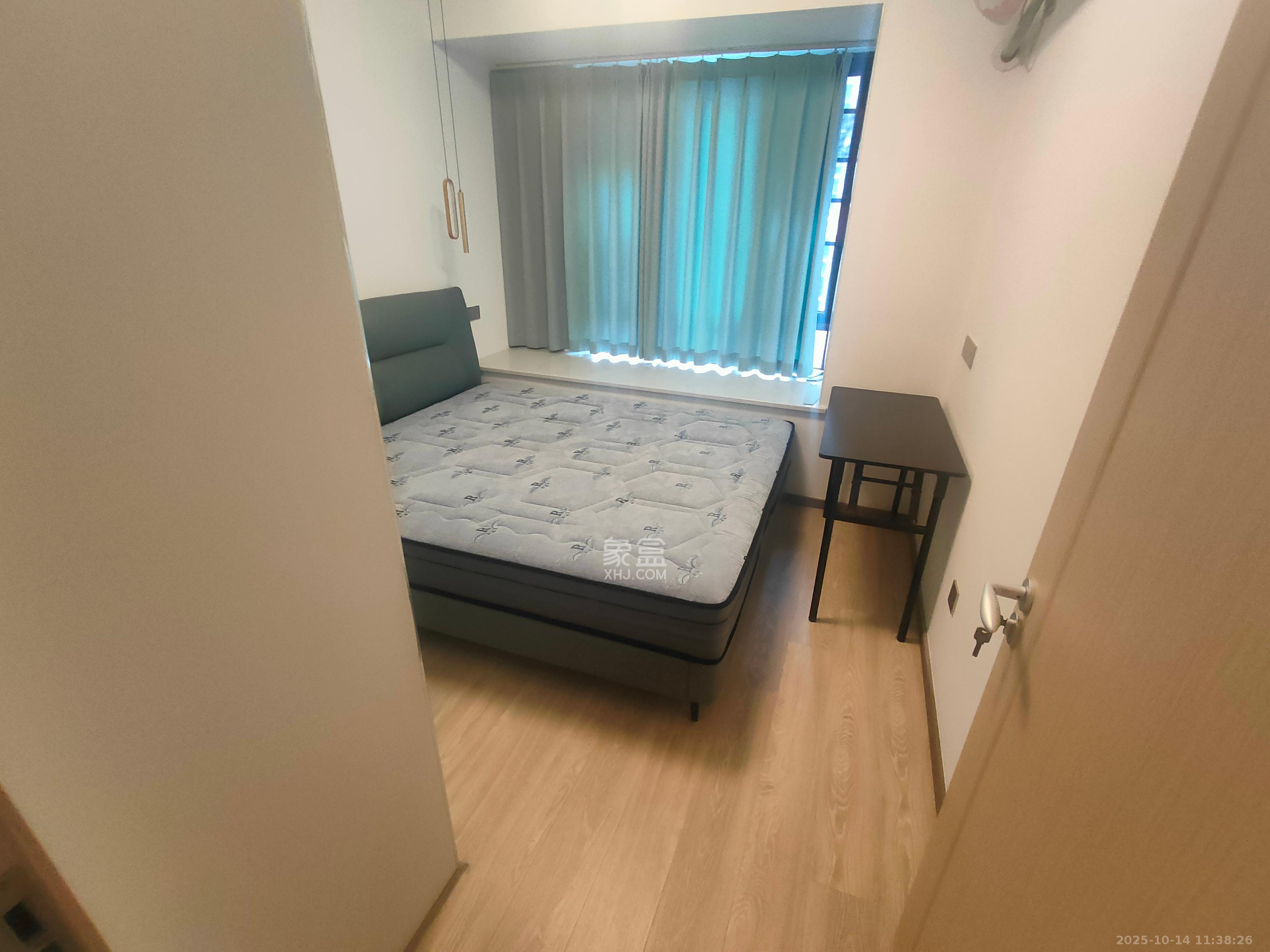 长龙湾 3室2厅1卫 2200.0元/月 长龙湾 3室2厅1卫 2200.0元/月室内图