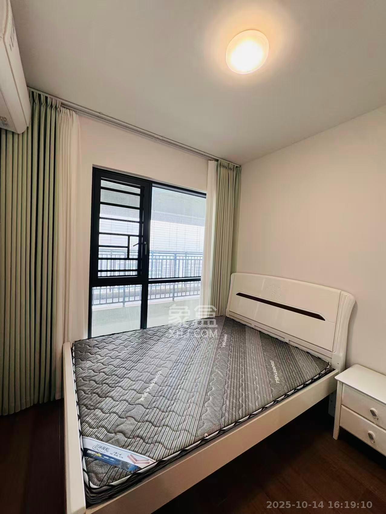 中国铁建湘语梅溪  3室2厅2卫    3200.0元/月 中国铁建湘语梅溪  3室2厅2卫    3200.0元/月室内图