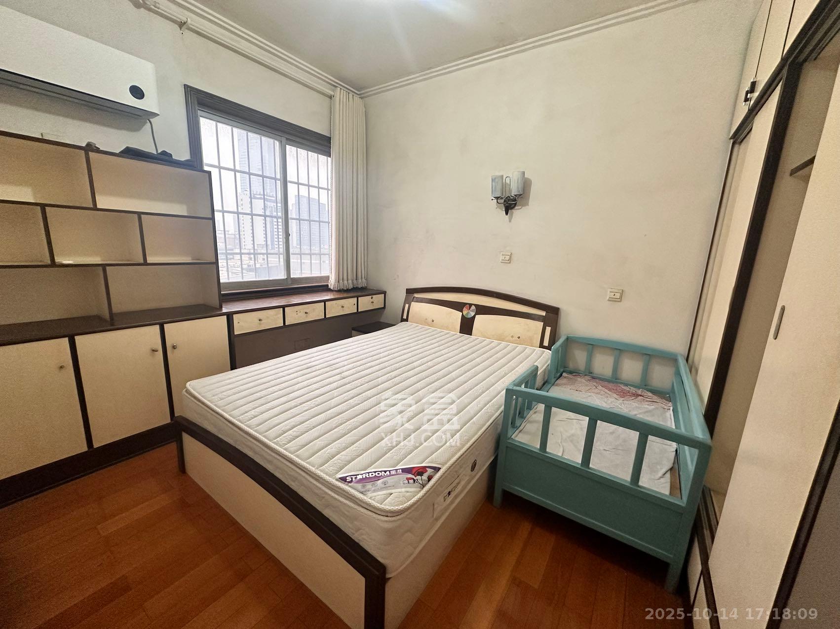 富兴金地大厦 3室2厅2卫 3000.0元/月 富兴金地大厦 3室2厅2卫 3000.0元/月室内图