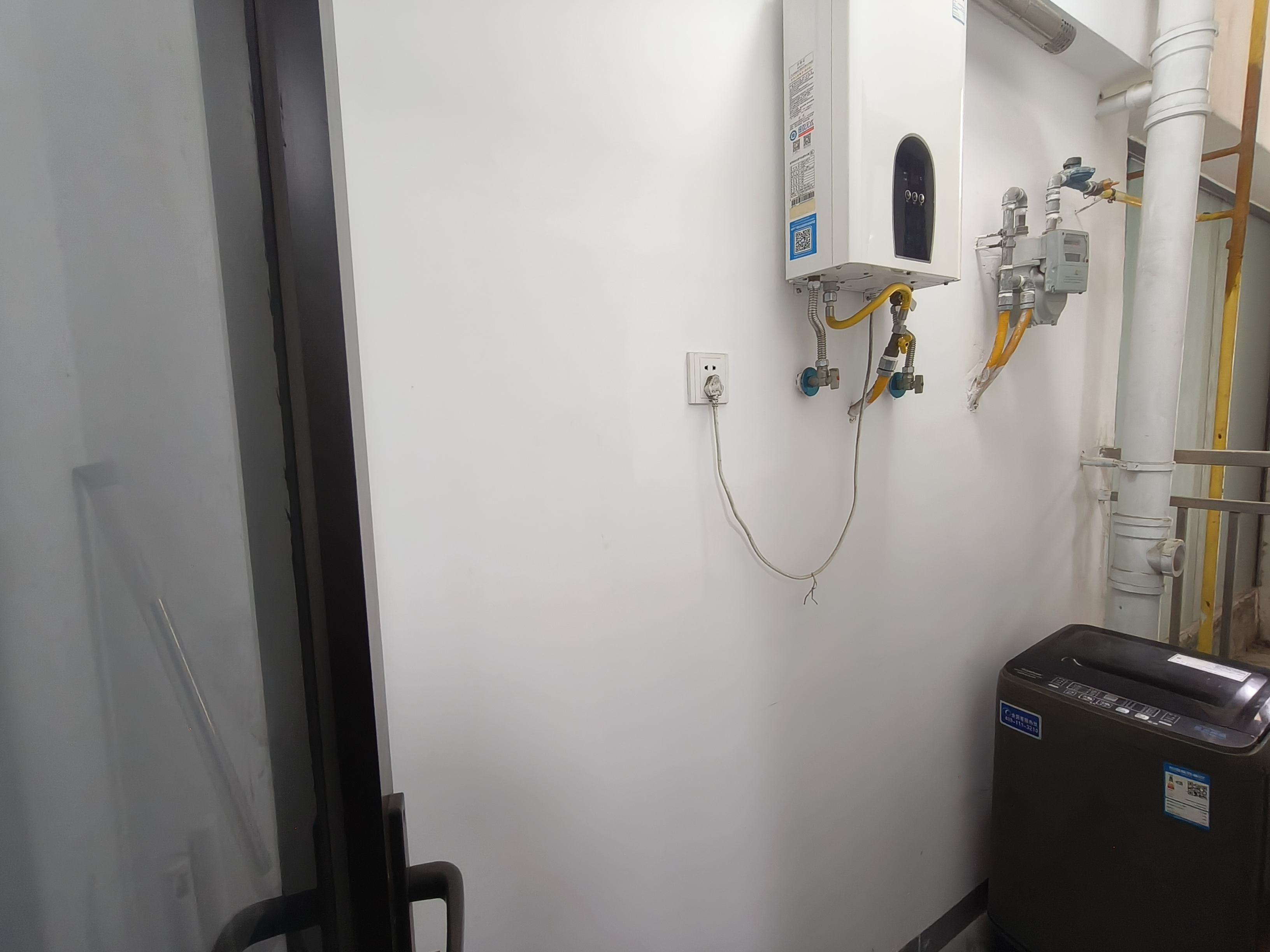 东站国际  1室1厅1卫    2300.0元/月室内图