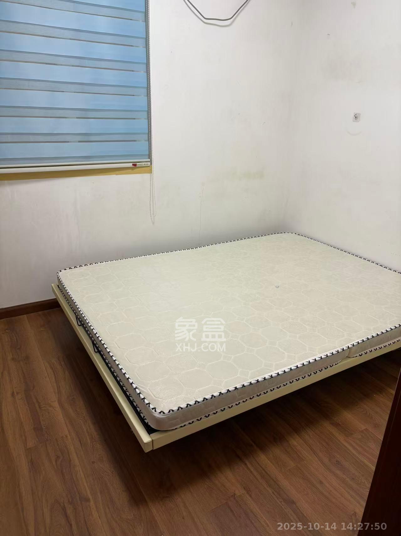 MOMA当代广场 3室2厅1卫 1650.0元/月 MOMA当代广场 3室2厅1卫 1650.0元/月室内图